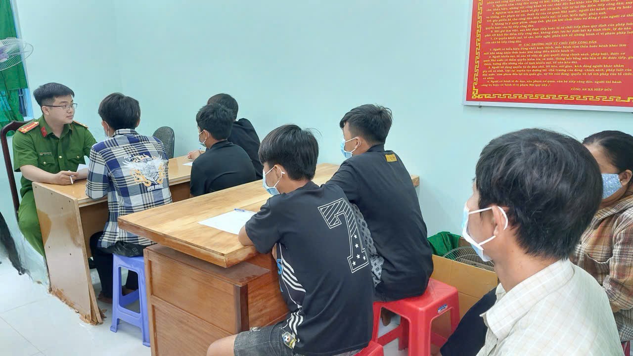 thiếu niên vi phạm pháp luật - Ảnh 1.