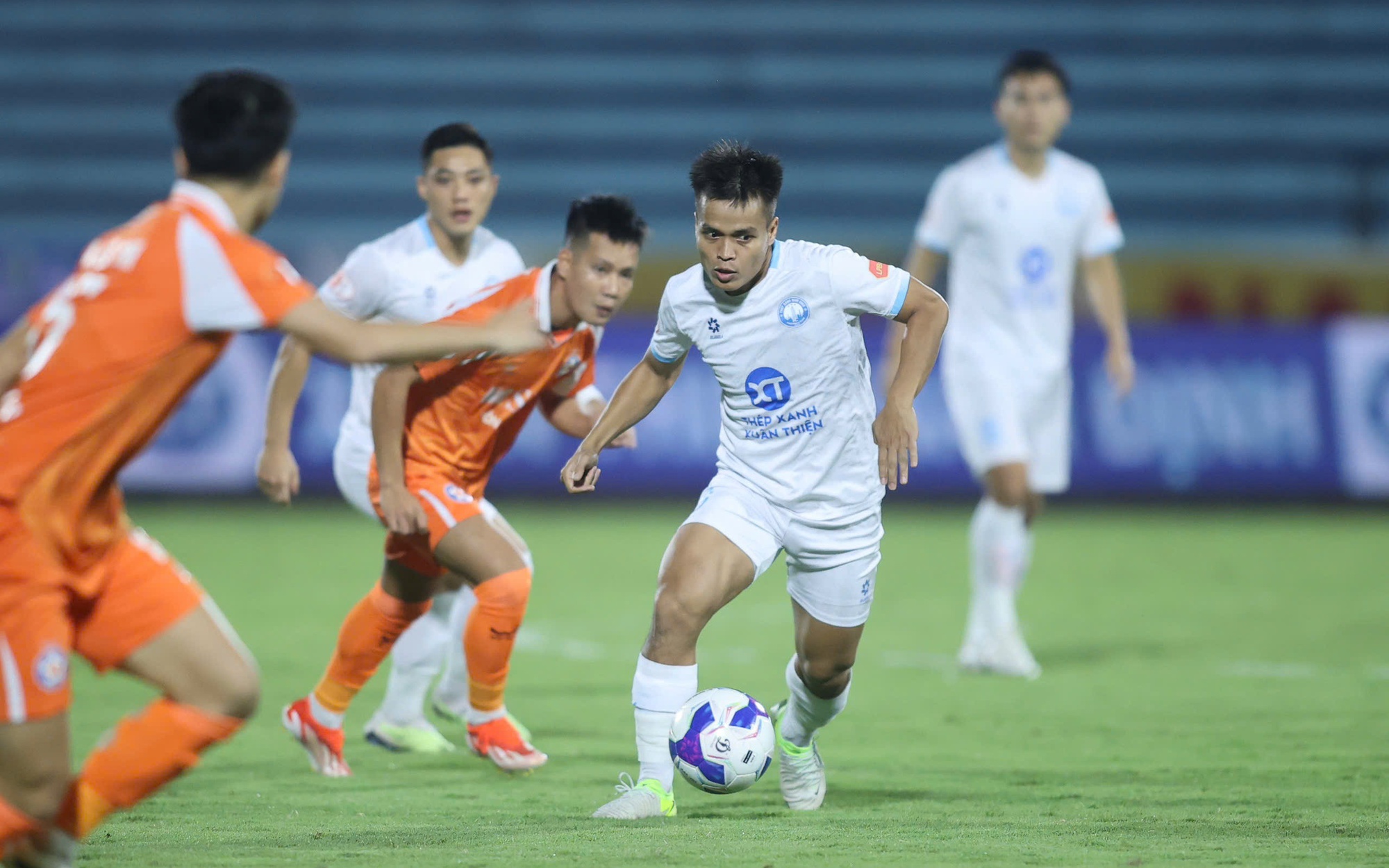 Thép Xanh Nam Định không thắng 6 trận liền tại V-League 1- Ảnh 2.
