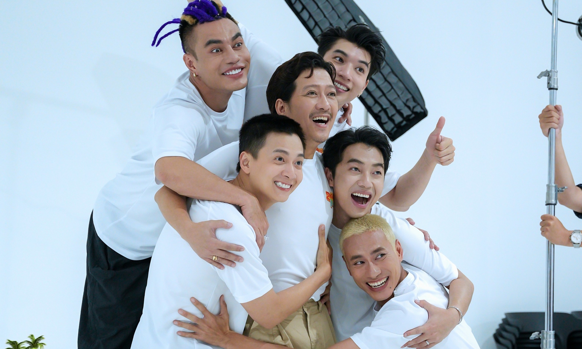 2 ngày 1 đêm xin lỗi vì 'ồn ào không tích cực và hiểu lầm' - Ảnh 1. 2 ngày 1 đêm xin lỗi vì 'ồn ào không tích cực và hiểu lầm' - Ảnh 1.