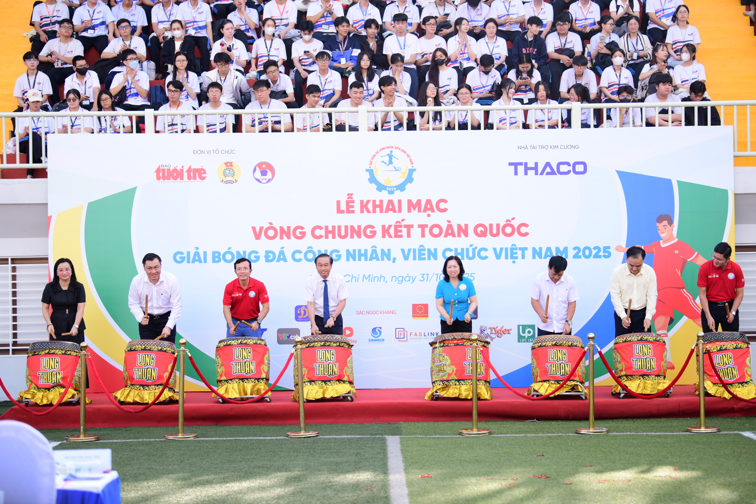 Khai mạc Vòng chung kết Giải bóng đá công nhân, viên chức Việt Nam 2025 - Ảnh 5.