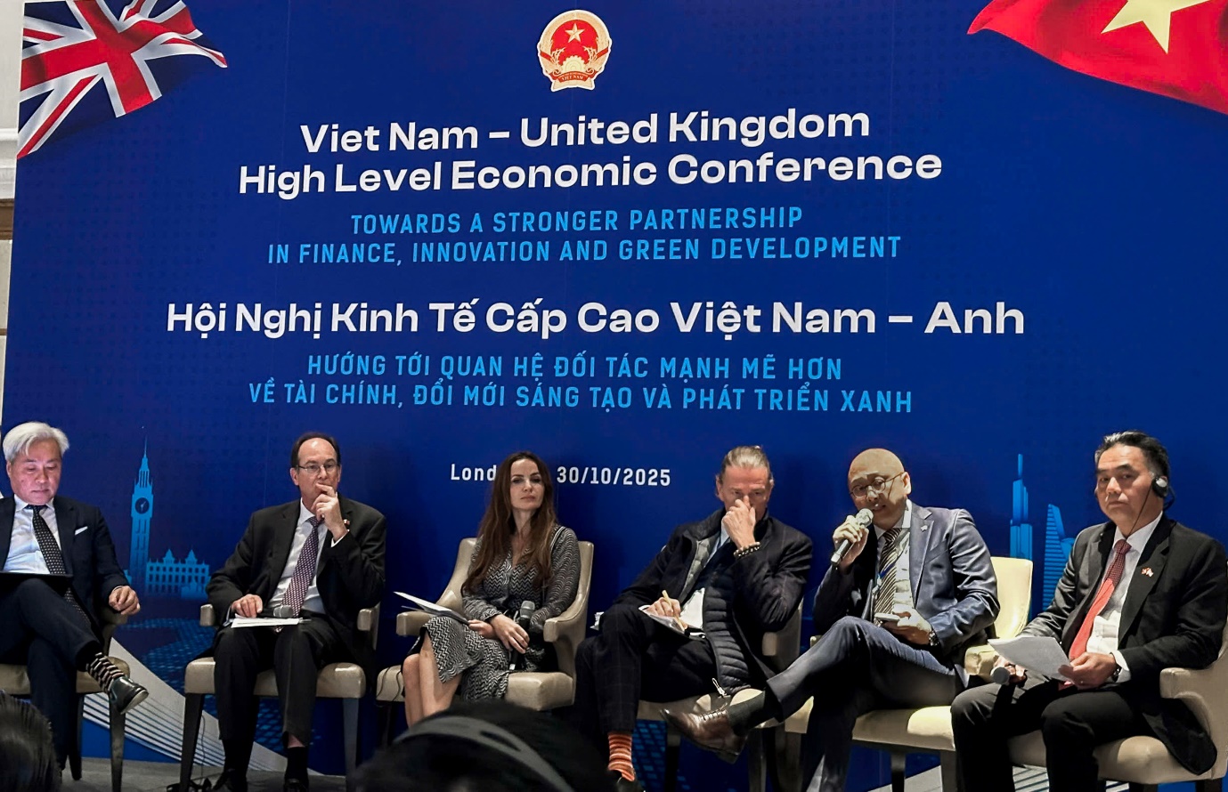 Đối tác chiến lược toàn diện Việt Nam - Anh: Thúc đẩy hợp tác tài chính, đổi mới sáng tạo - Ảnh 1.