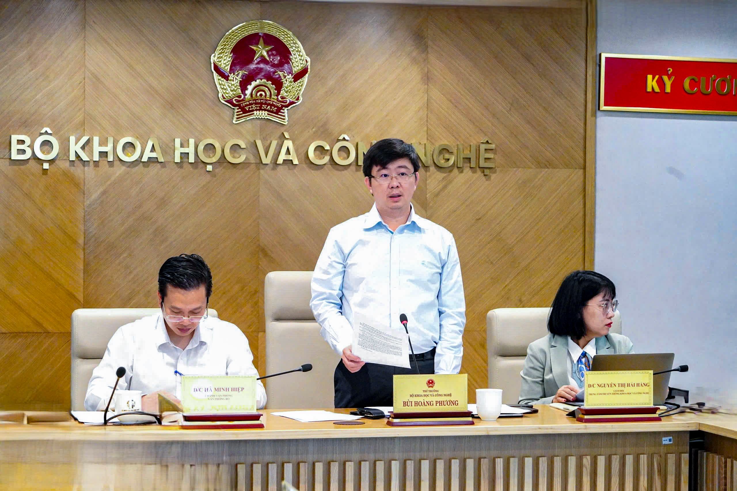 Doanh nghiệp công nghệ Việt sắp được trao quyền giải bài toán khó cho Nhà nước - Ảnh 1.