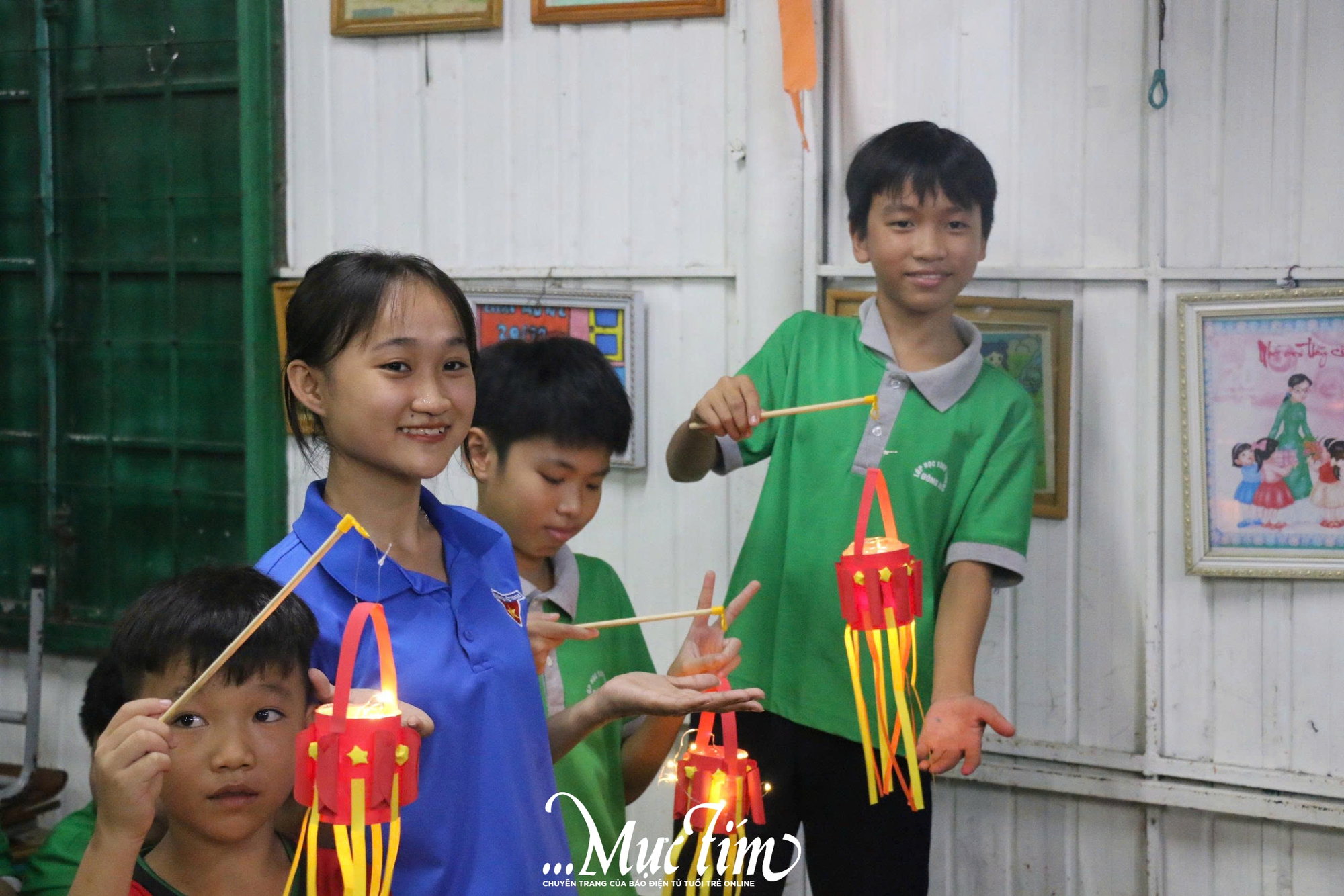 Trung thu ấm áp tại lớp học tình thương Đông An - Ảnh 6.