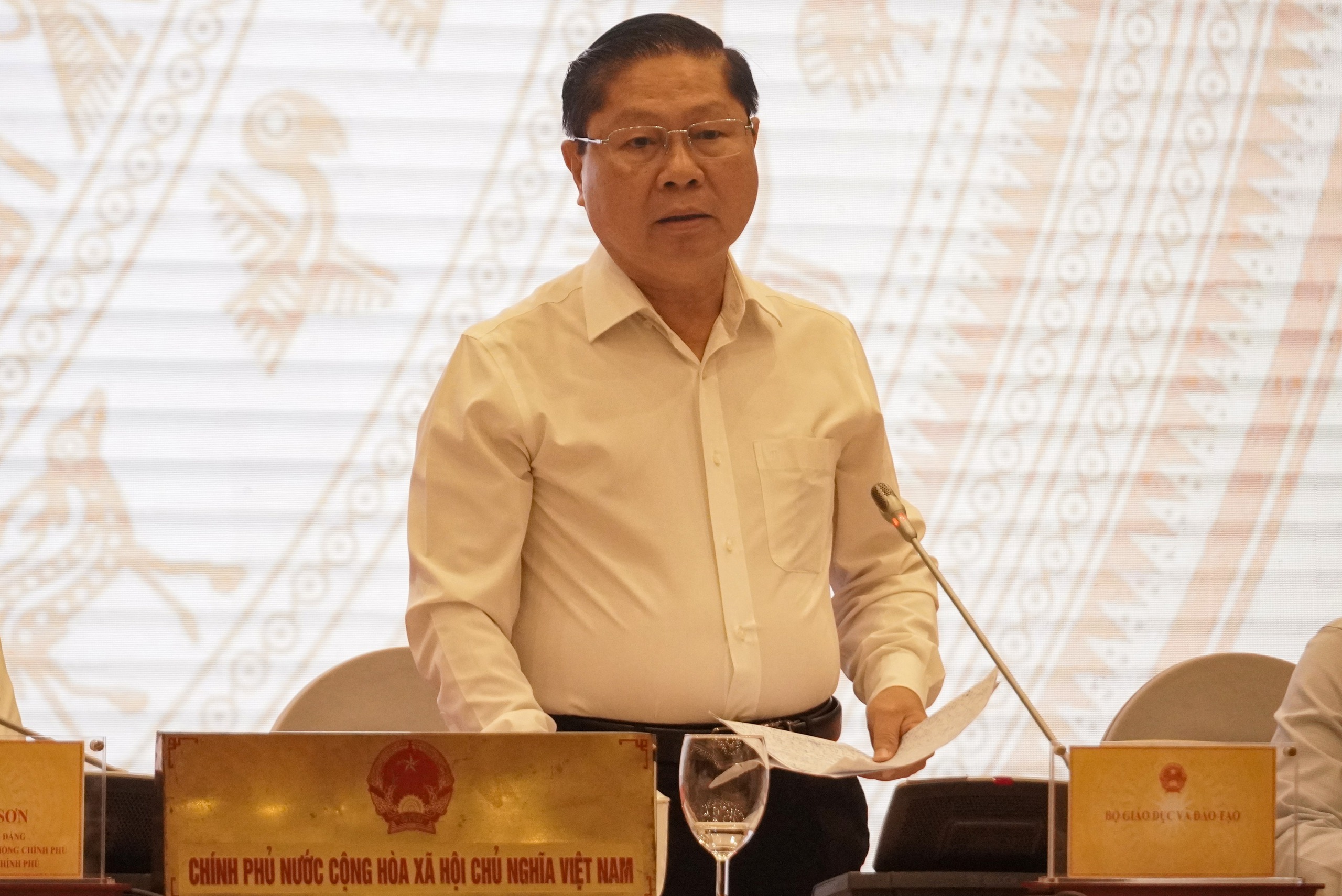 Chấn chỉnh tình trạng 'lạm thu' đầu năm học - Ảnh 1.