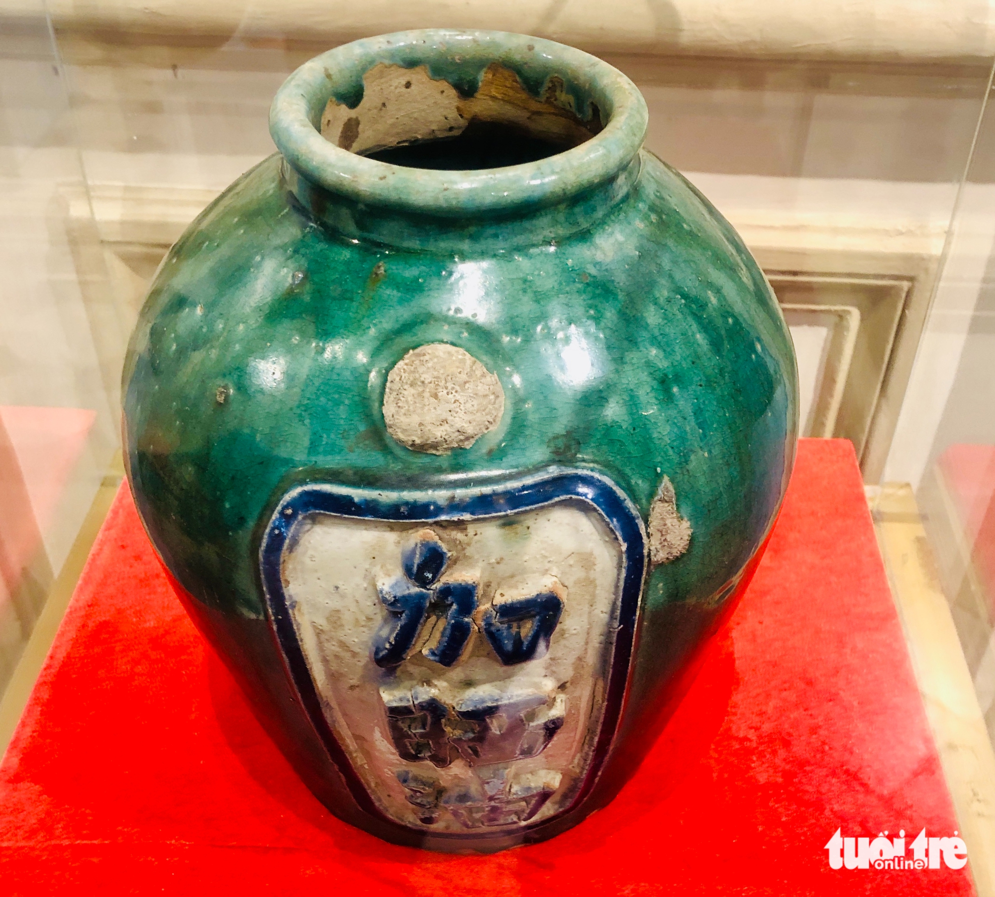 Ngắm cổ vật trăm tuổi được trục vớt ở sông Sài Gòn - Ảnh 9.