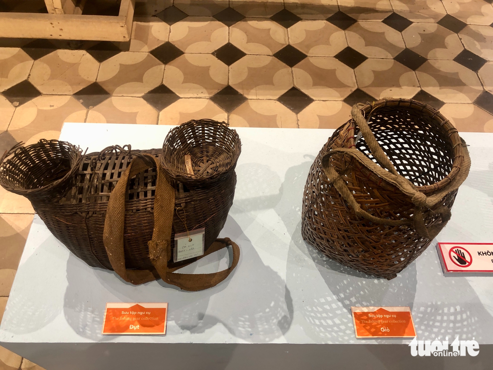 Ngắm cổ vật trăm tuổi được trục vớt ở sông Sài Gòn - Ảnh 7.