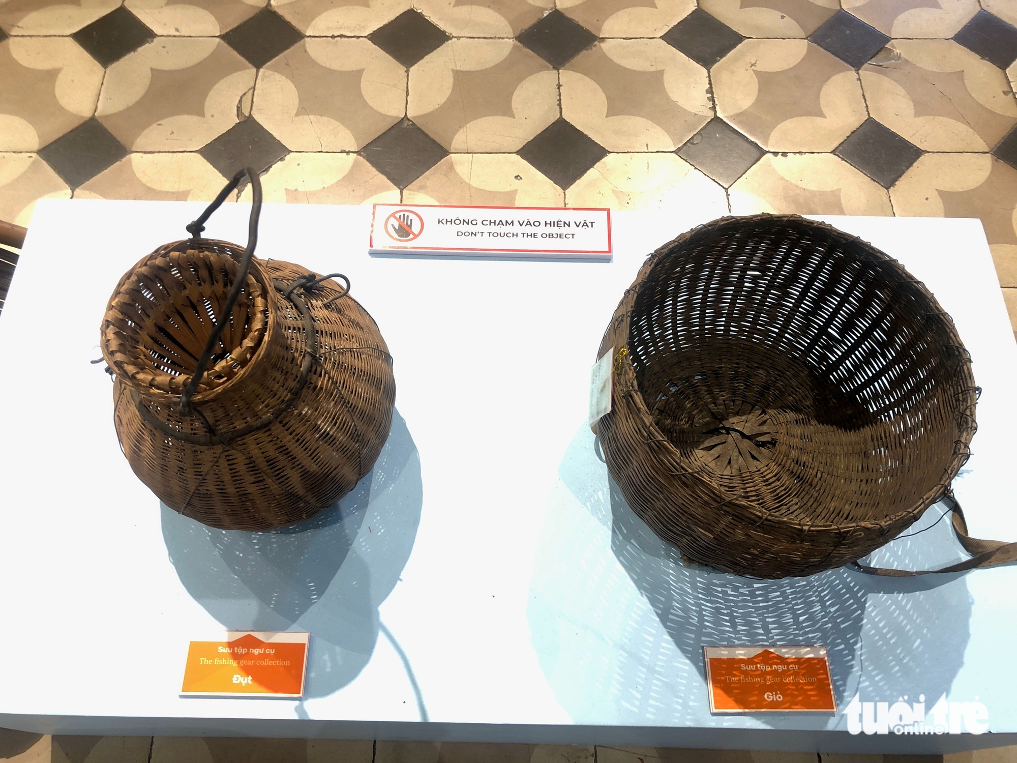 Ngắm cổ vật trăm tuổi được trục vớt ở sông Sài Gòn - Ảnh 8.