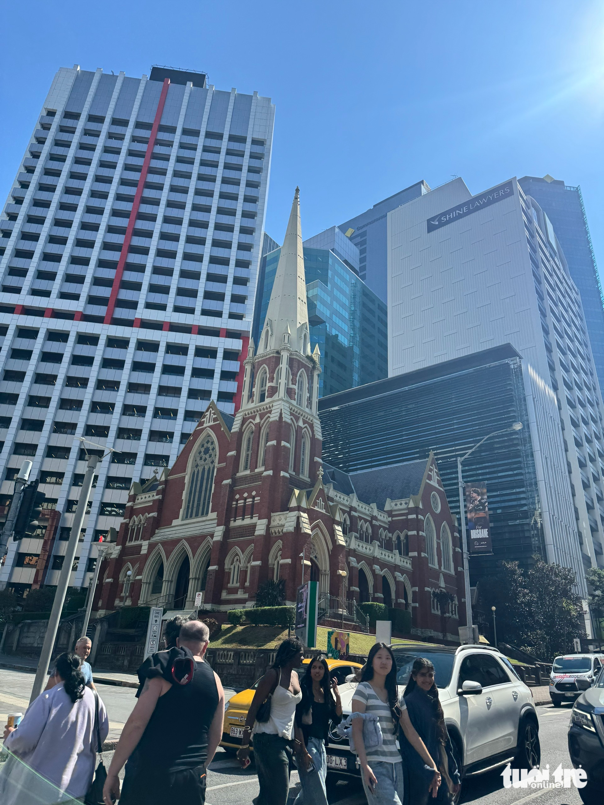 Từ Story Bridge đến đảo Tangalooma: hành trình chạm vào trái tim Brisbane - Ảnh 1.