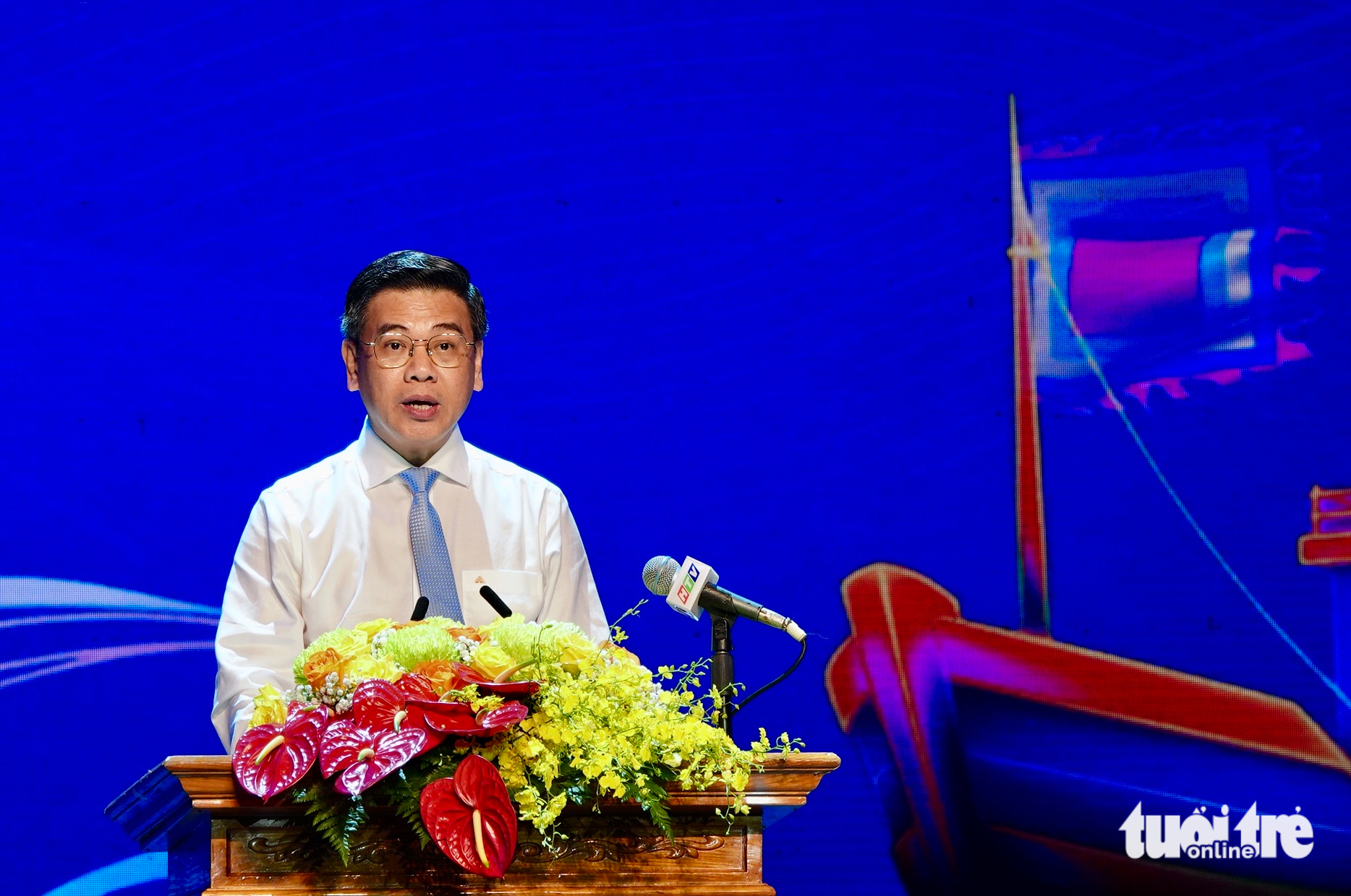 Открытие фестиваля китов Can Gio 2025: возможность развития туризма - Фото 1. Lễ hội Nghinh Ông Cần Giờ - Ảnh 2.