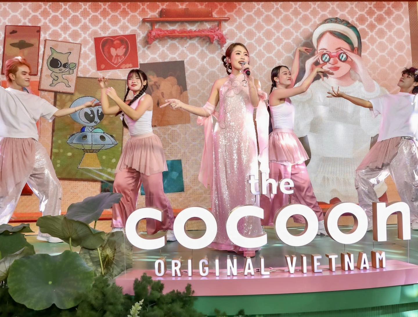 Phương Mỹ Chi: 'Cocoon là thương hiệu mỹ phẩm thuần chay mang hồn Việt' - Ảnh 1.
