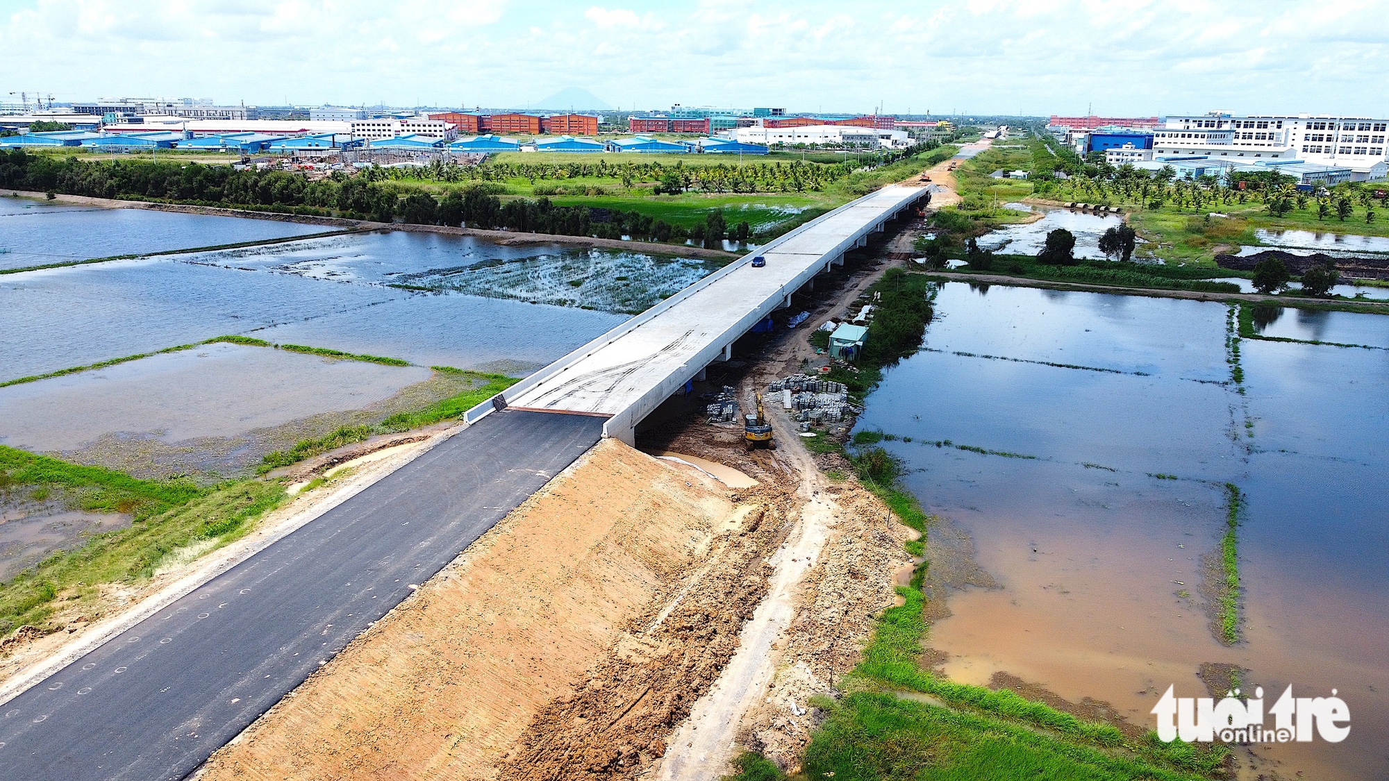 đường Hồ Chí Minh - Ảnh 6.