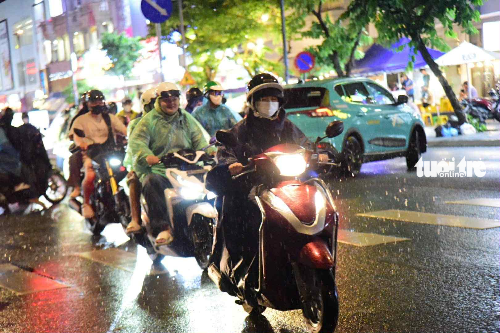 mưa dông - Ảnh 3.