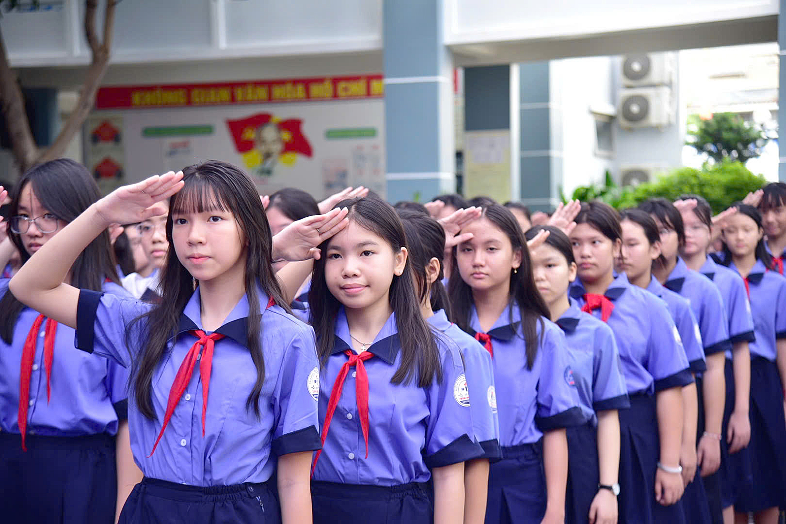 Sáp nhập các trường phổ thông ra sao? - Ảnh 4. Sáp nhập các trường phổ thông ra sao? - Ảnh 3.