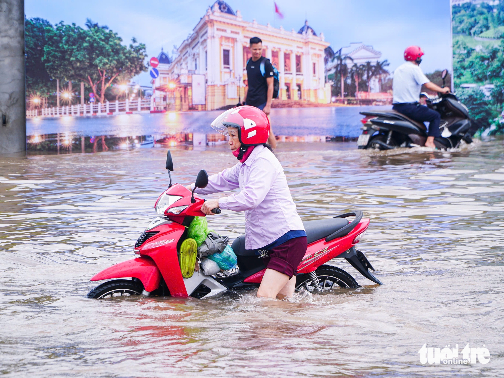 ngập sâu - Ảnh 1.