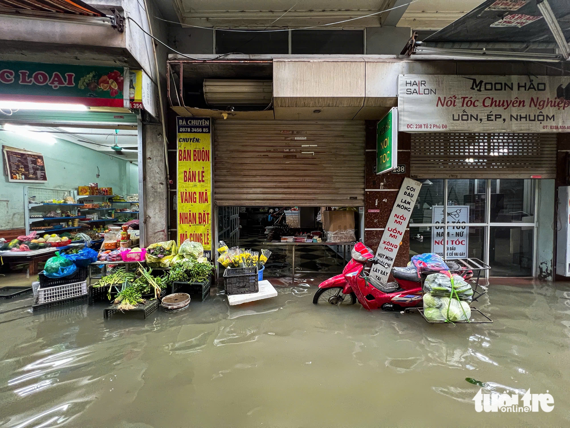 ngập sâu - Ảnh 14.