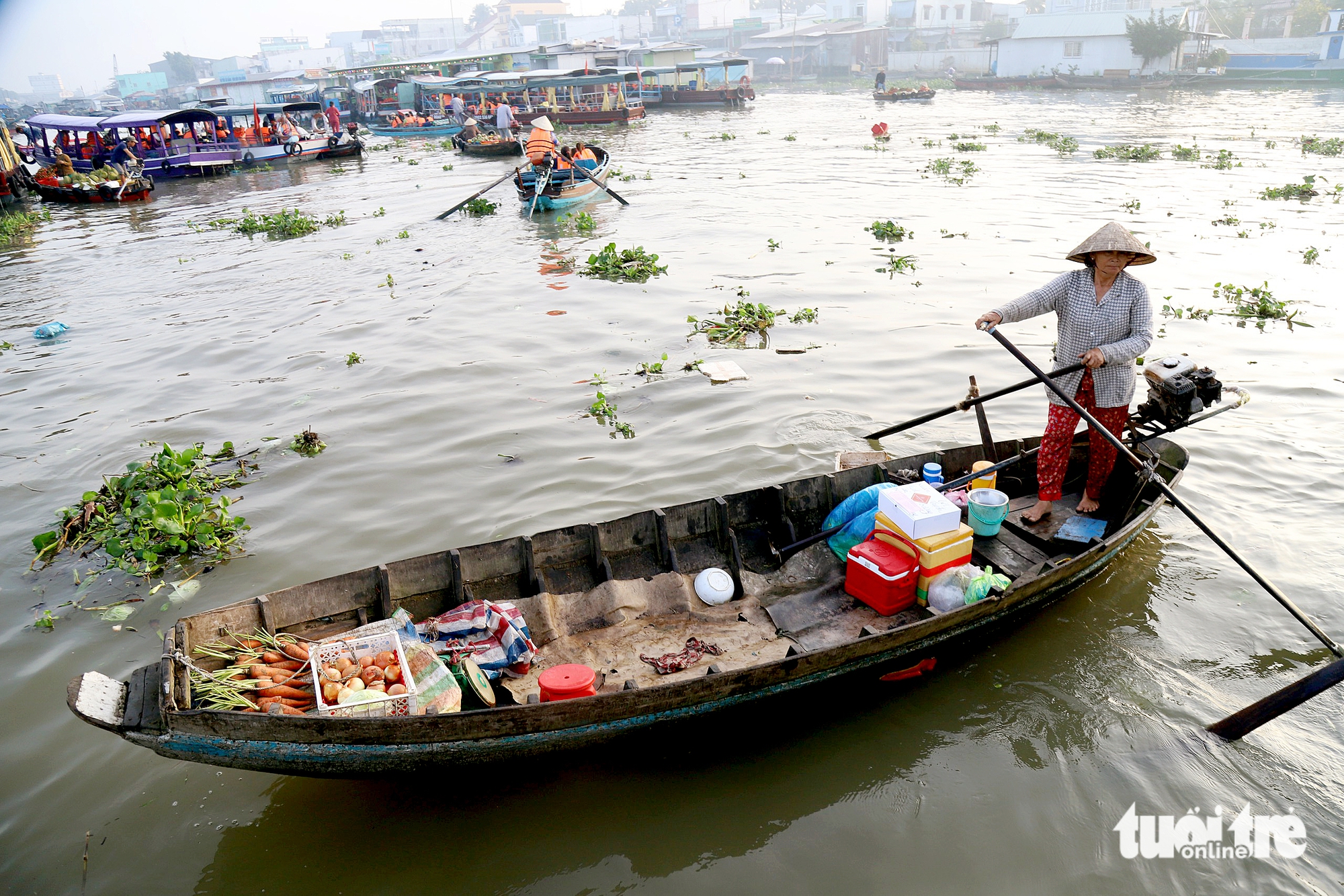 Mật độ rác nhựa ven sông ở đô thị Cần Thơ gấp 3 lần ở nông thôn - Ảnh 1.