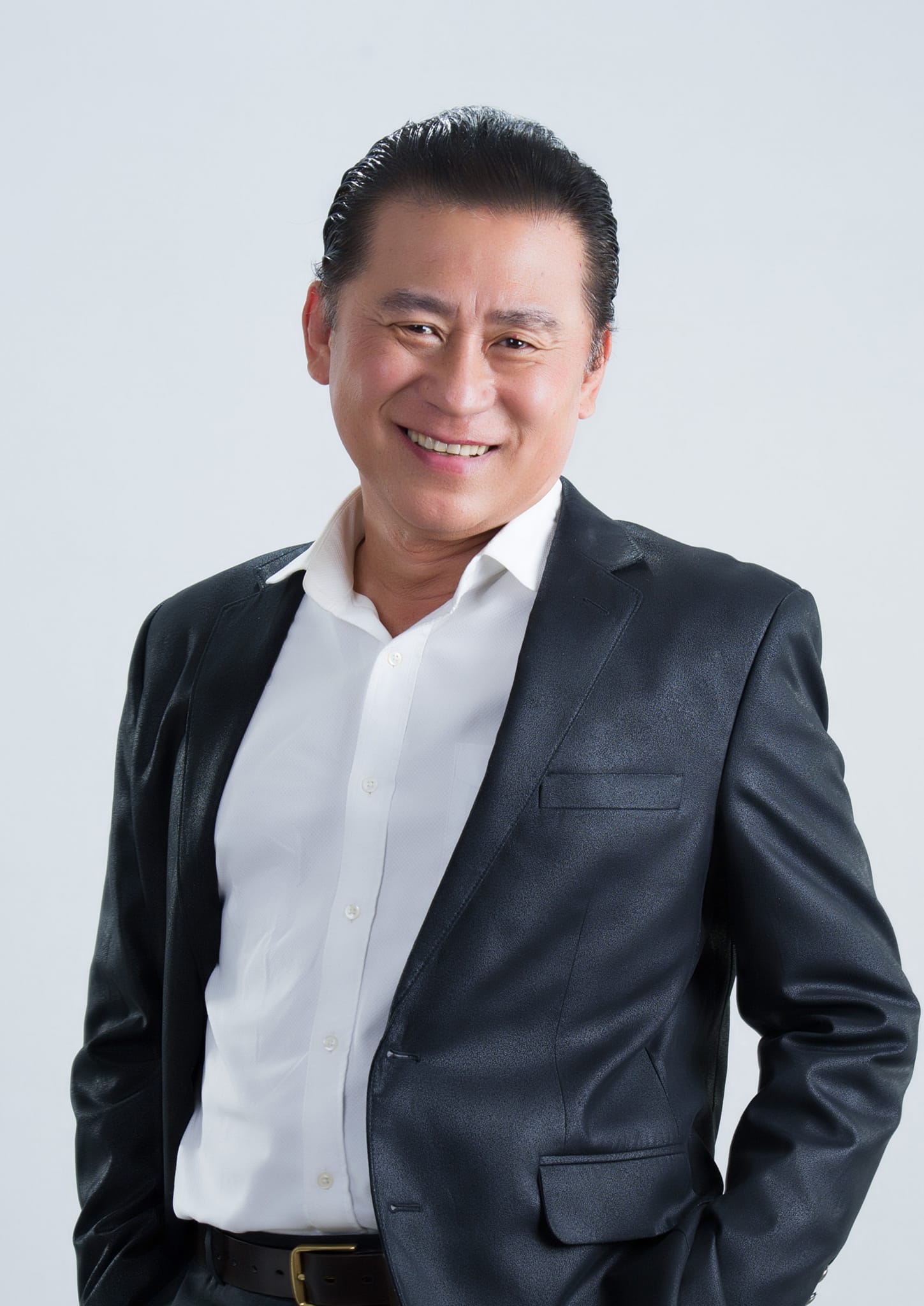 Hát sai lời ca khúc sẽ gây nhiễu, giống như làm giả hàng hóa - Tuổi Trẻ ...