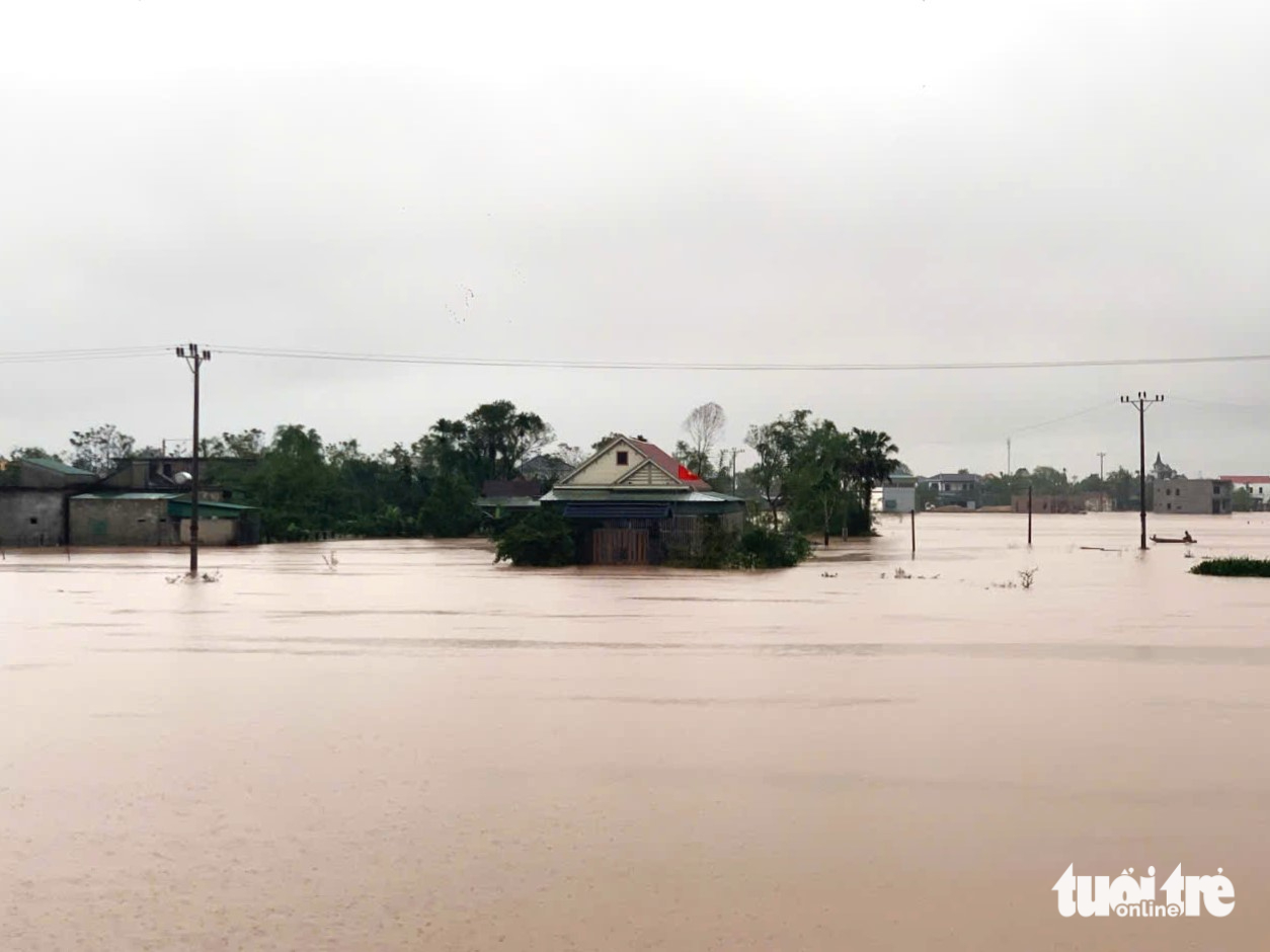 mưa lớn - Ảnh 11.