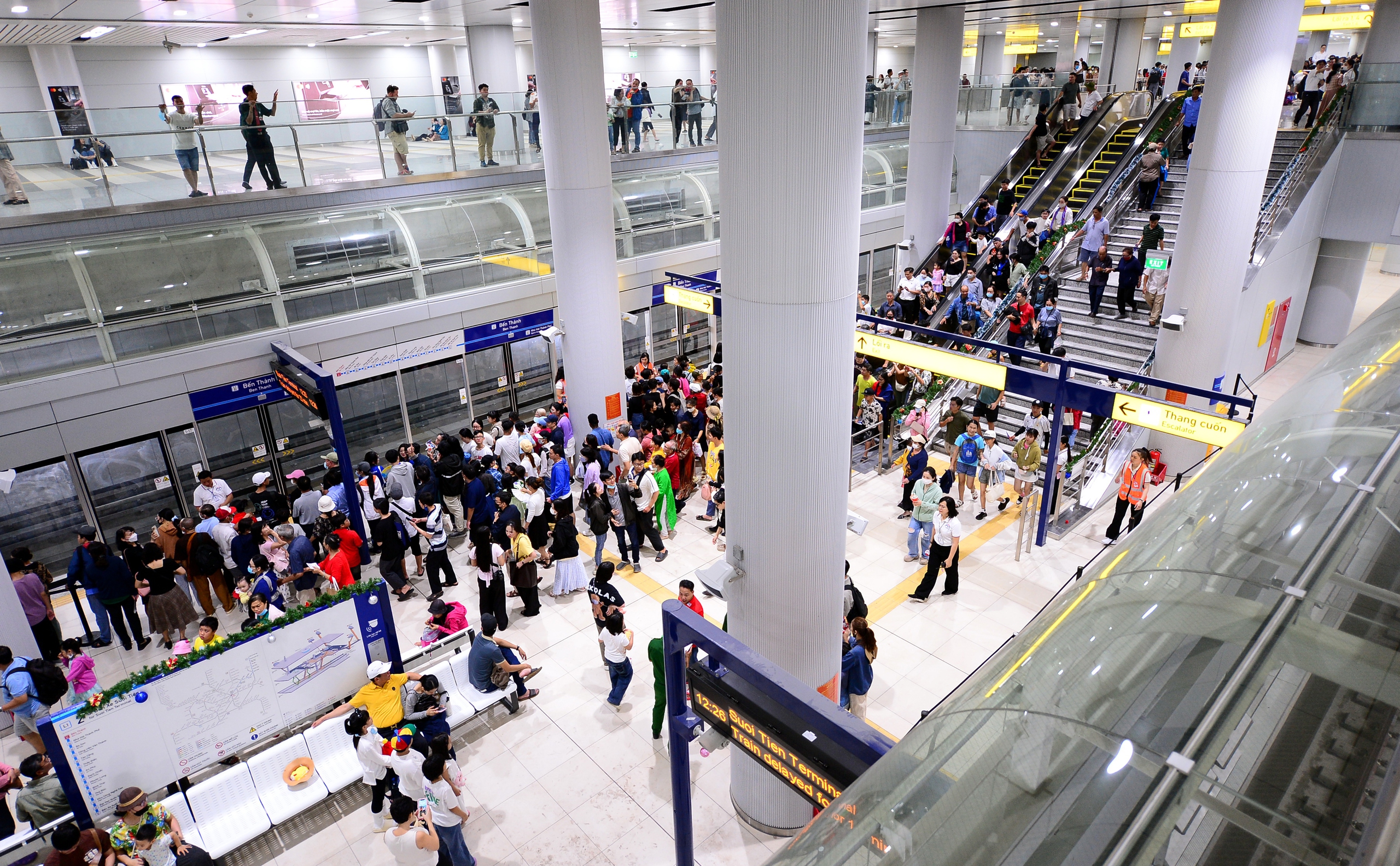 Bến Thành - trung tâm không gian ngầm - Ảnh 1. Bến Thành - Ảnh 1.