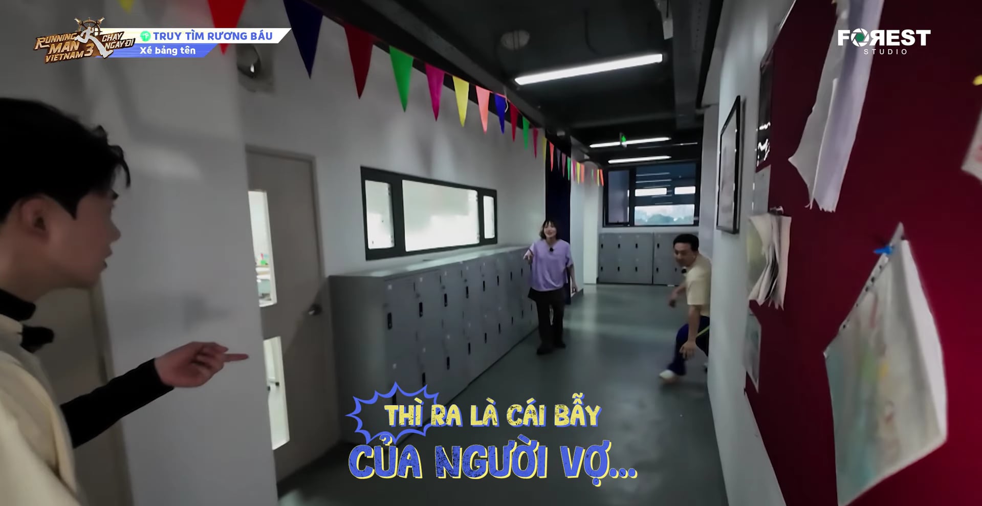 Running man tập 5: lộ diện 2 gián điệp mới, phá đám đội Hải nữ - Ảnh 4. Running Man tập 5: Diệu Nhi thả thính, Anh Tú Atus ngại đỏ mặt - Ảnh 5.