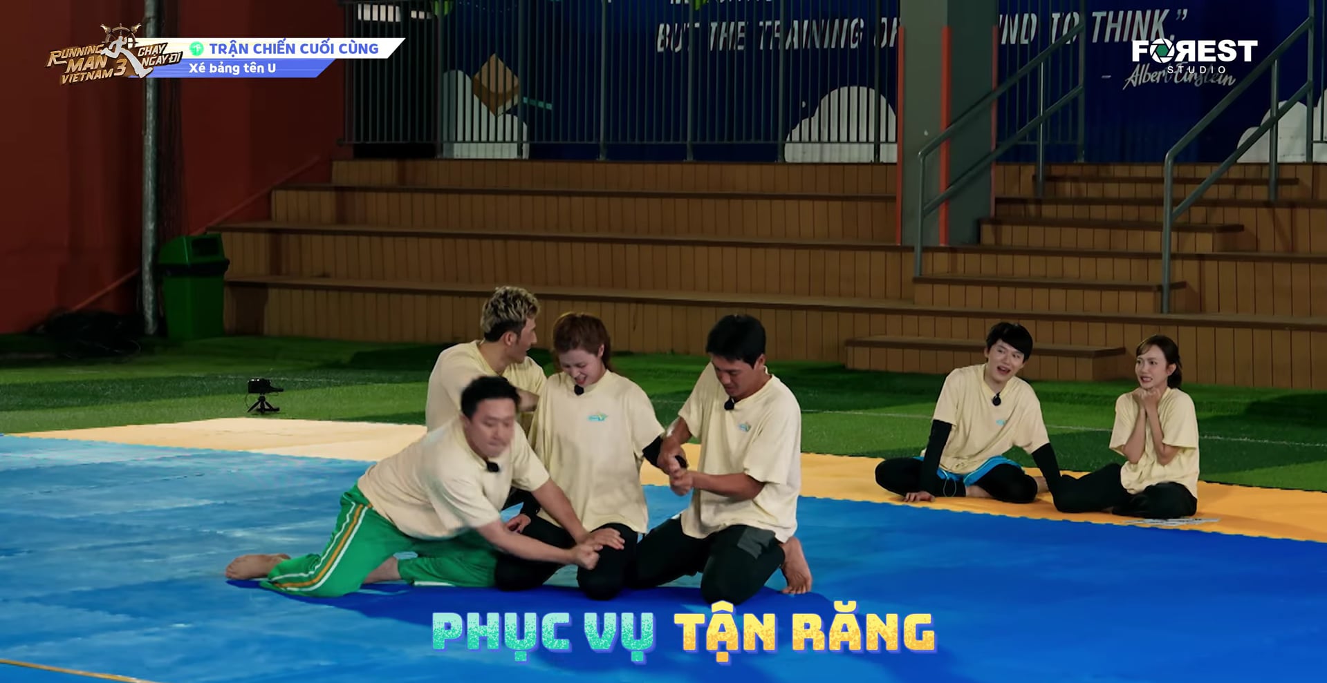 Running man tập 5: Diệu Nhi thả thính, Anh Tú Atus ngại đỏ mặt - Ảnh 13. Running Man tập 5: Diệu Nhi thả thính, Anh Tú Atus ngại đỏ mặt - Ảnh 14.