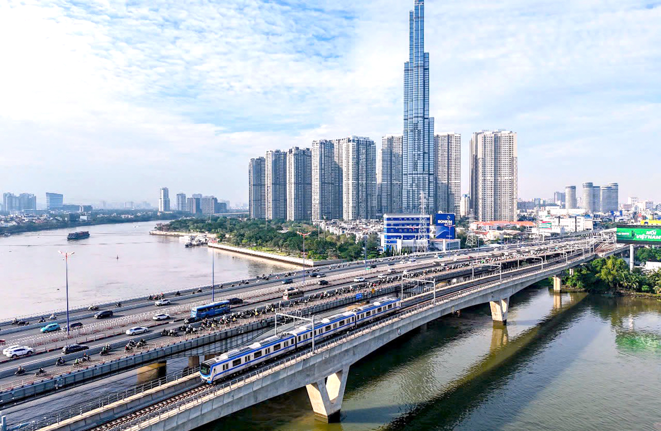 Tăng tốc bước vào kỷ nguyên tăng trưởng mới - Ảnh 4. Tăng tốc bước vào kỷ nguyên tăng trưởng mới - Ảnh 3.