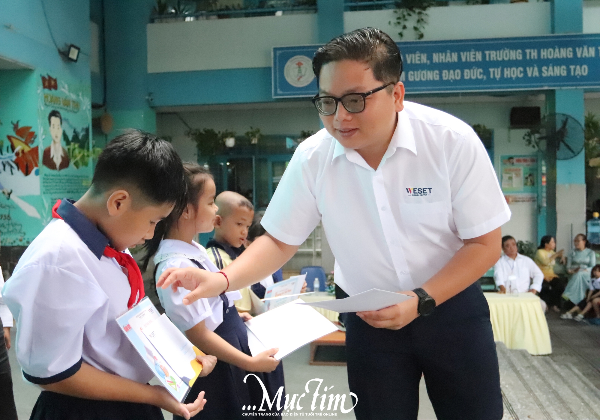 Học bổng Vì tương lai Việt Nam vun đắp ước mơ cho học trò Trường tiểu học Hoàng Văn Thụ- Ảnh 3.