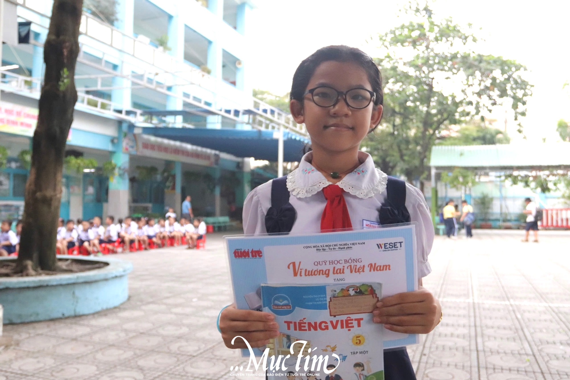 Học bổng Vì tương lai Việt Nam vun đắp ước mơ cho học trò Trường tiểu học Hoàng Văn Thụ- Ảnh 4.