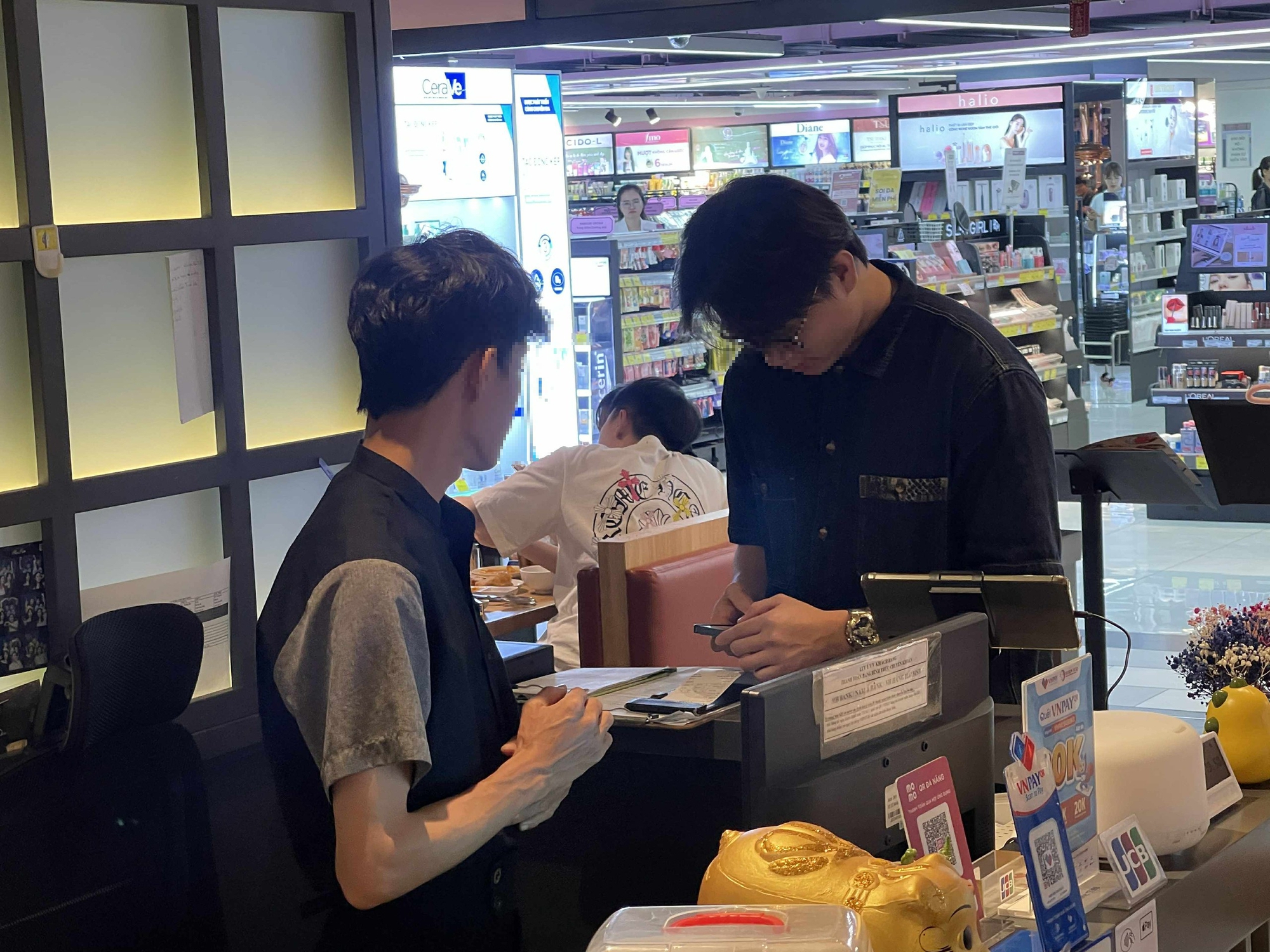 tiền lẻ - Ảnh 1.