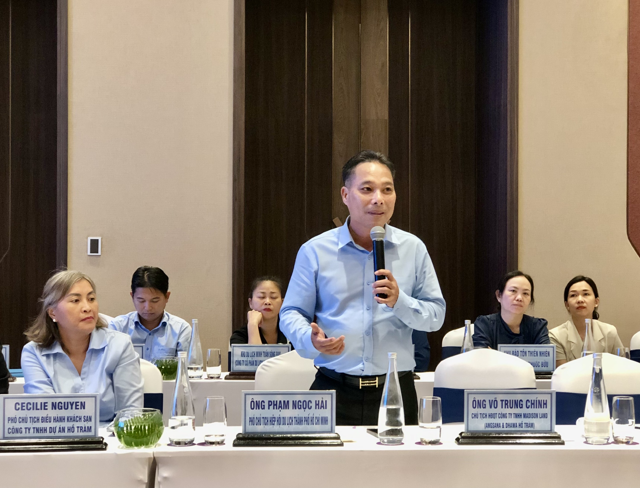 Hồ Tràm - Ảnh 1.