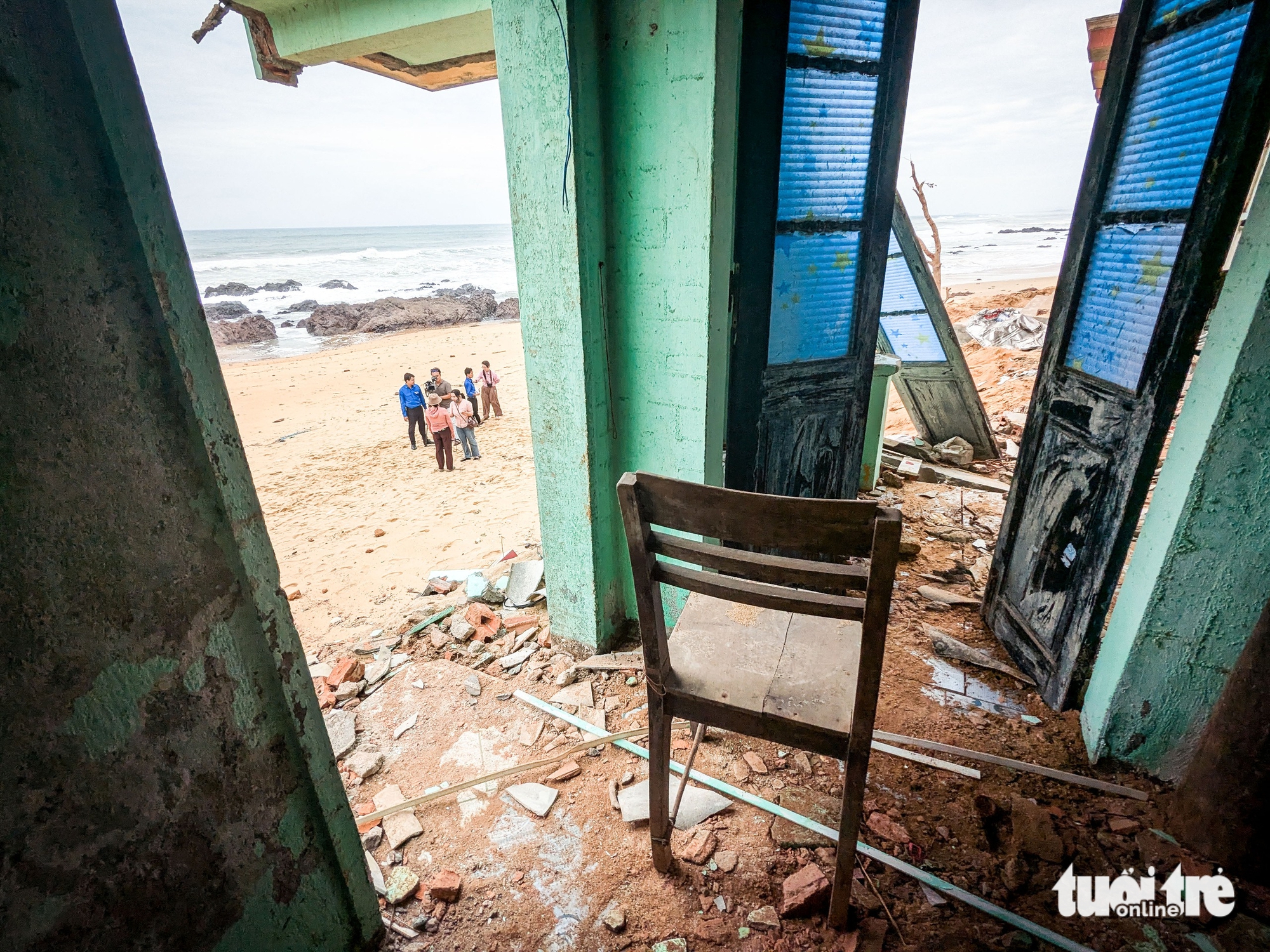 tâm bão - Ảnh 8.