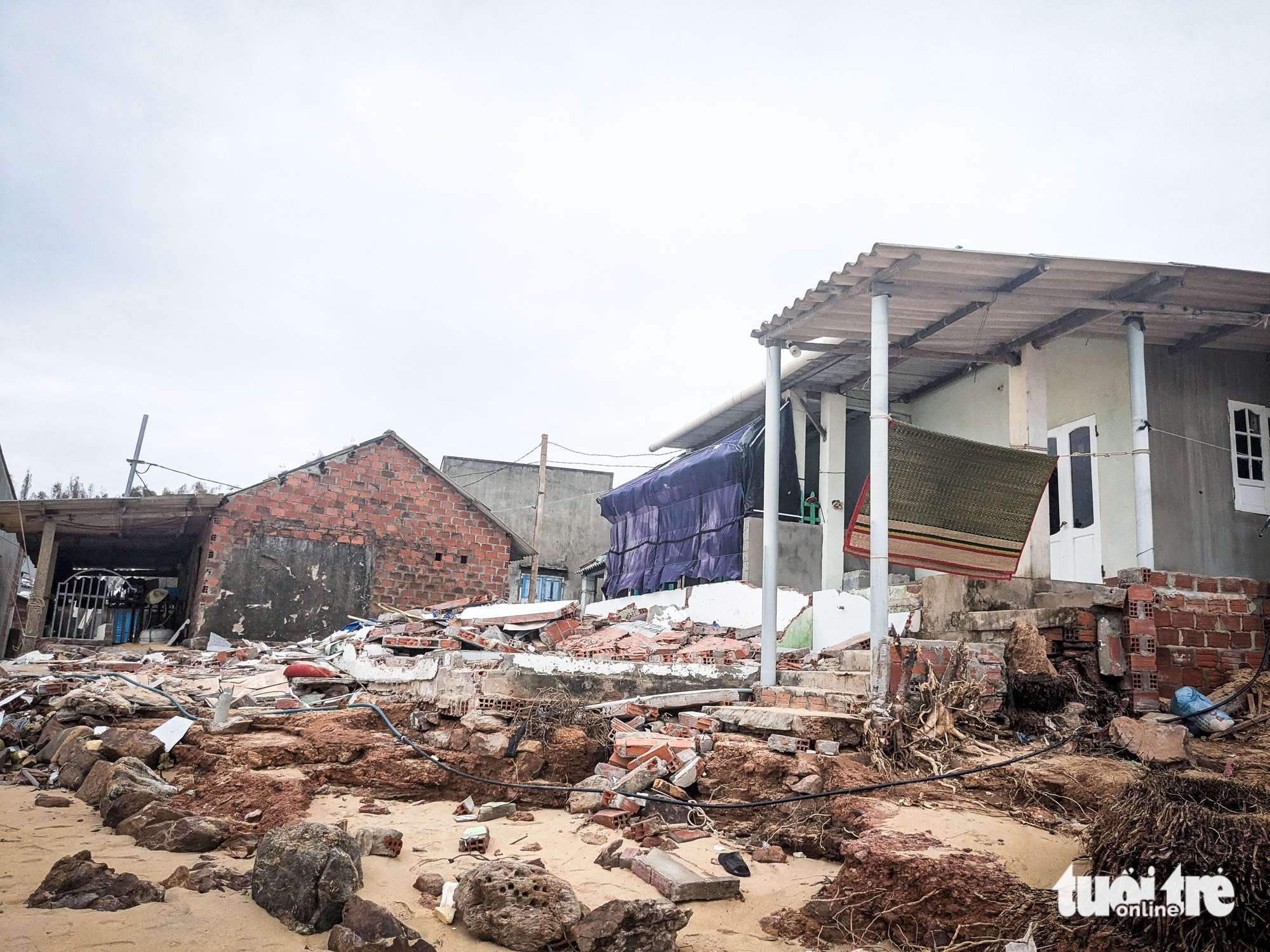 Thanh thiếu nhi TP.HCM gói ghém ân tình, gửi trao đồng bào tả tơi nơi tâm bão - Ảnh 7.