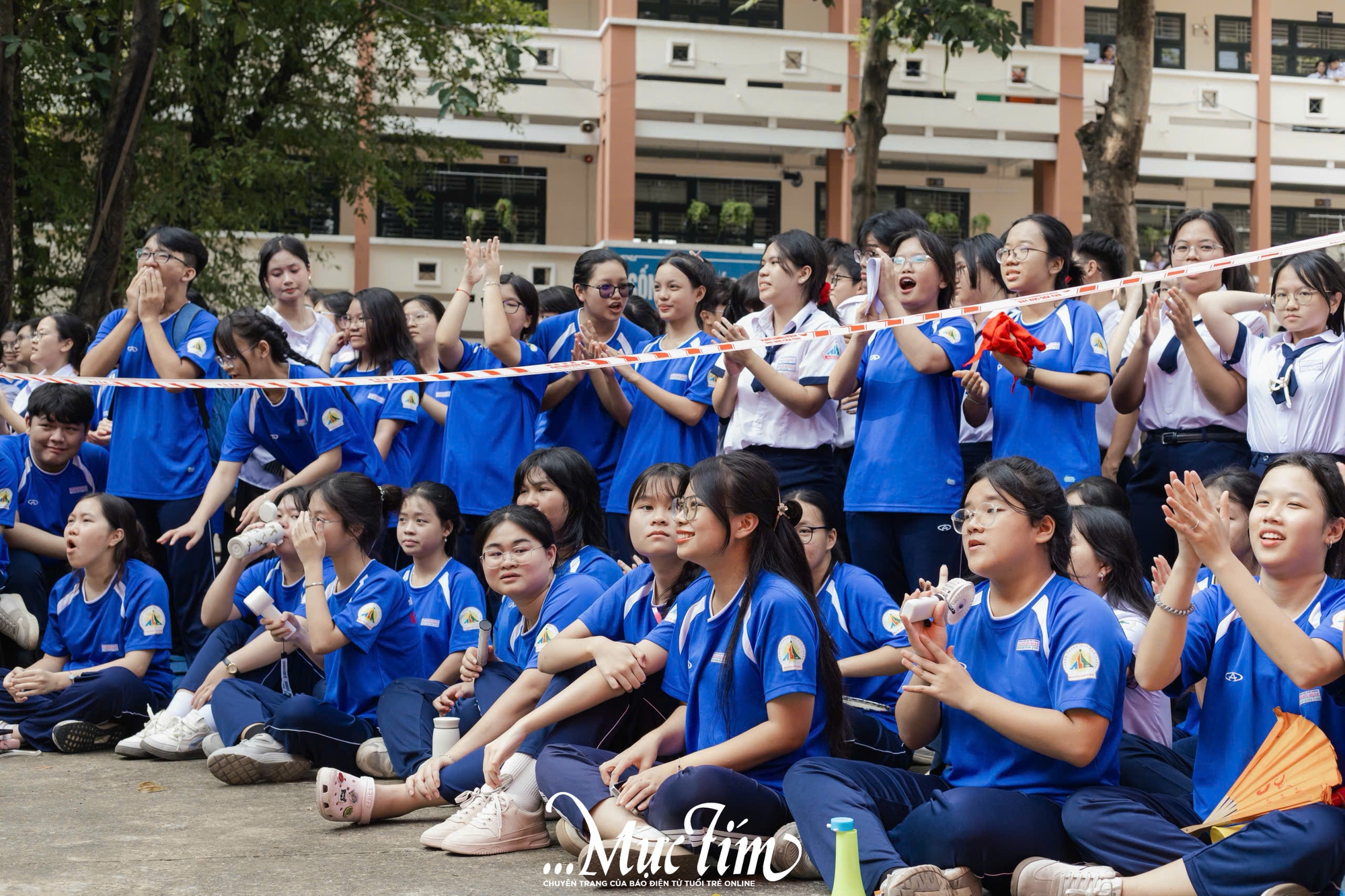 Teen Trường THPT Nguyễn Hữu Huân kể chuyện văn hóa, lịch sử tại văn nghệ tri ân - Ảnh 19.