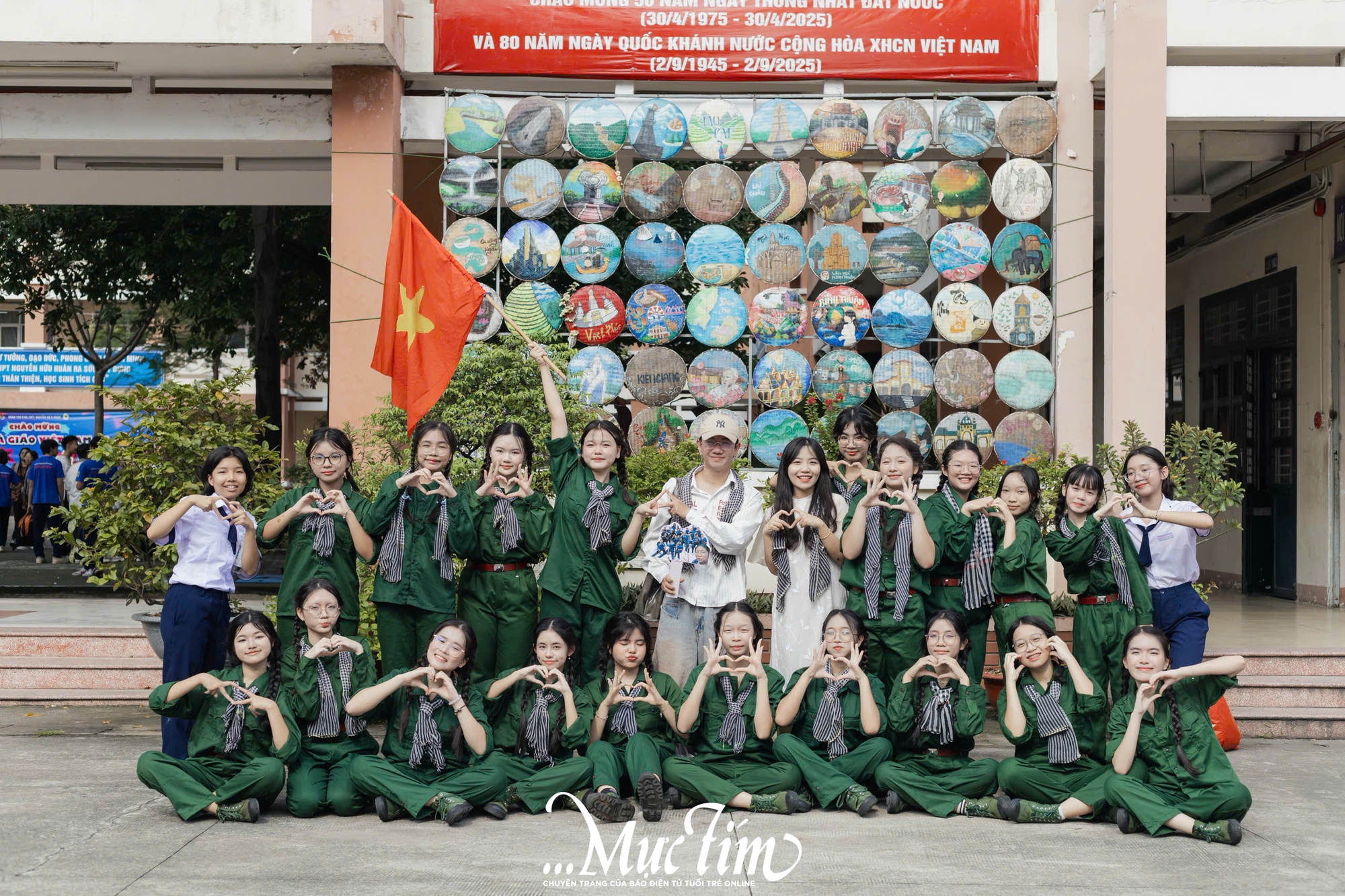 Teen Trường THPT Nguyễn Hữu Huân kể chuyện văn hóa, lịch sử tại văn nghệ tri ân - Ảnh 23.