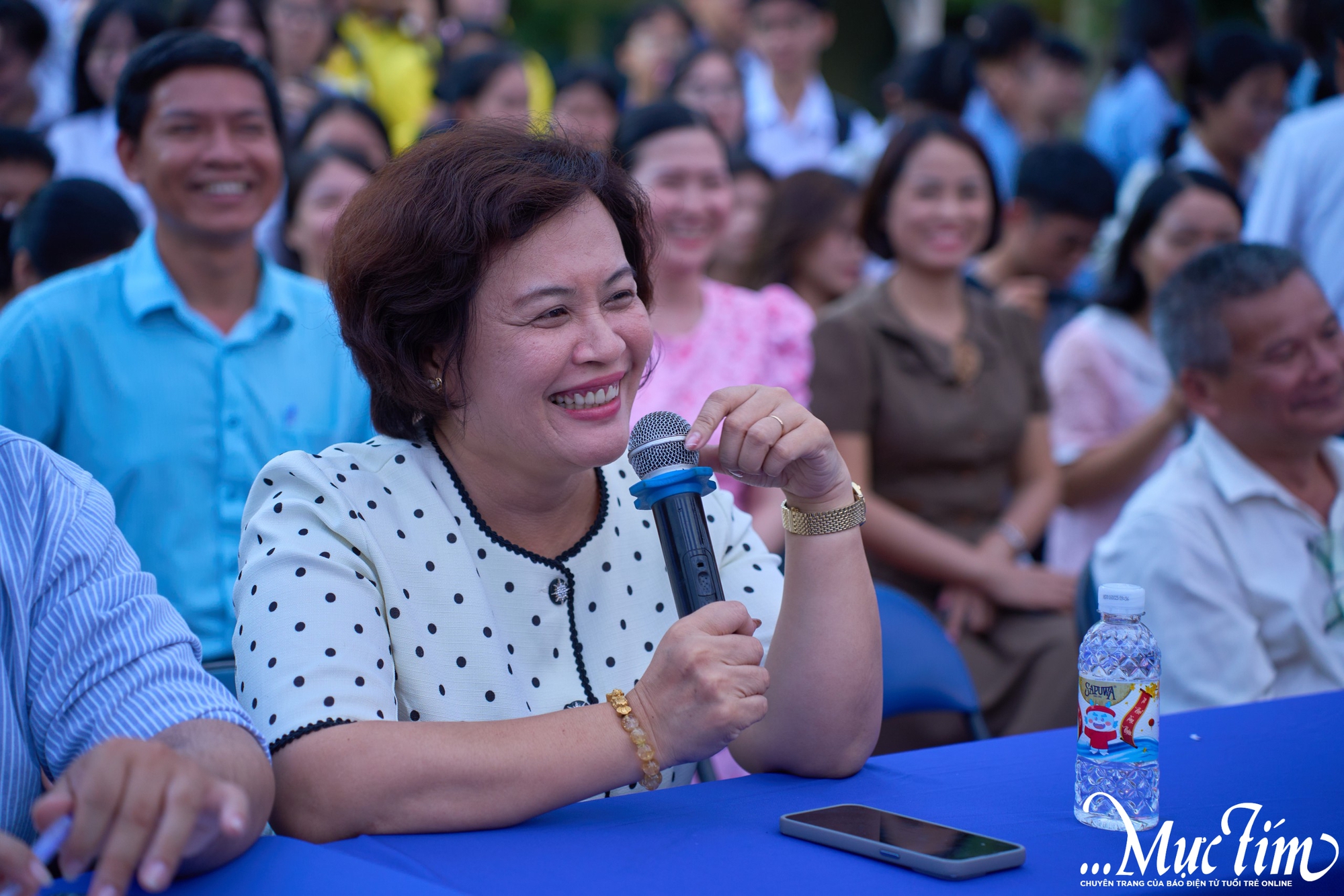 Teen THPT Hiệp Bình bùng nổ tại chung kết flashmob chào mừng 20-11- Ảnh 12.