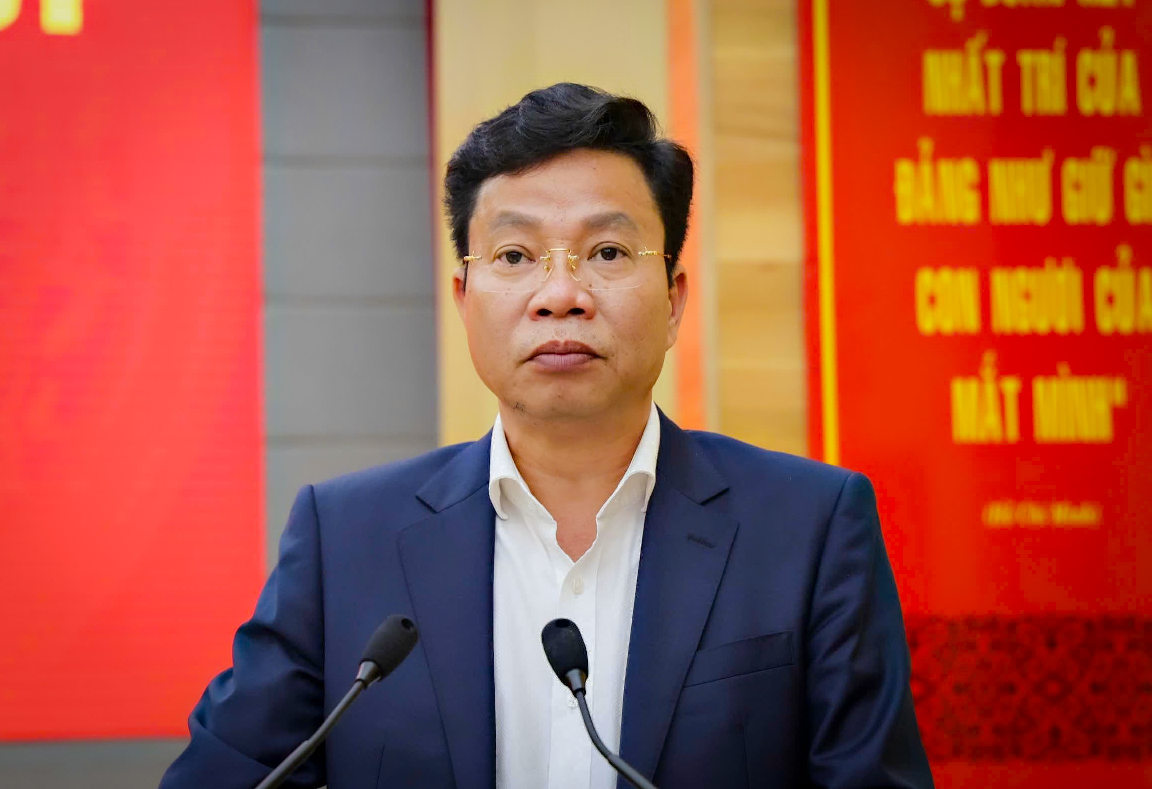 Ông Lưu Văn Trung được bầu giữ chức Chủ tịch HĐND tỉnh Lâm Đồng - Ảnh 1.