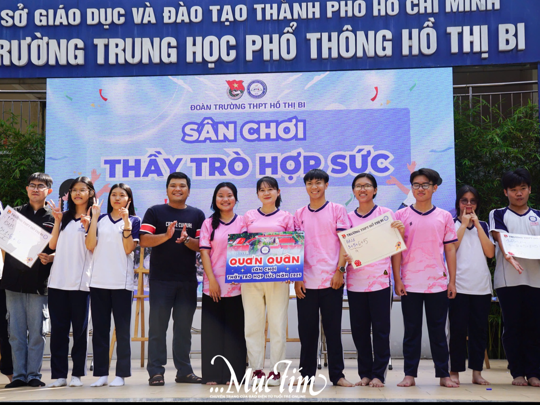 Thầy trò THPT Hồ Thị Bi thử thách độ hiểu ý, hợp sức tại sân chơi chào mừng 20-11- Ảnh 14.