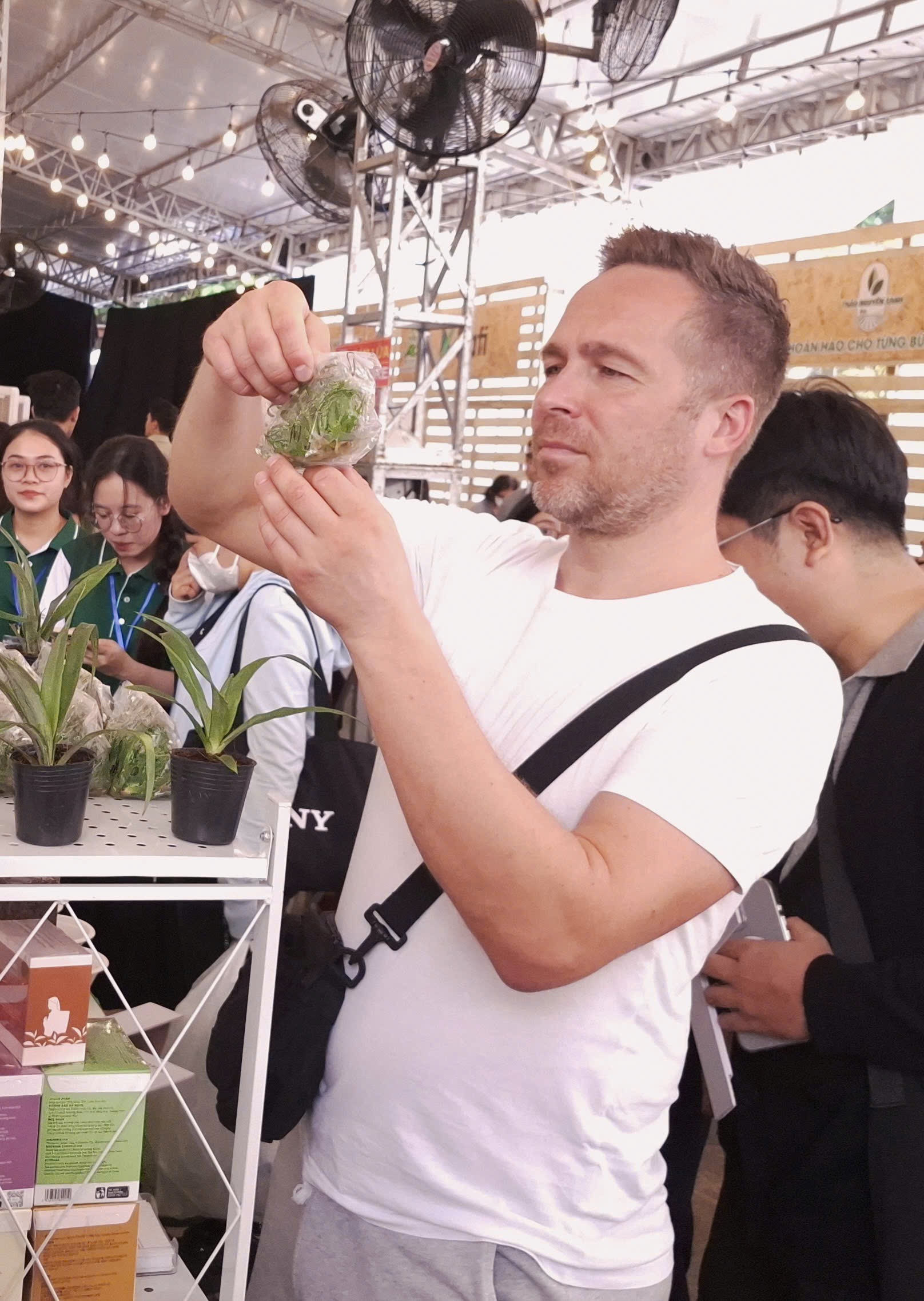 Góc nhìn thú vị của sinh viên với Ngày hội Việt Nam Xanh - Ảnh 3.