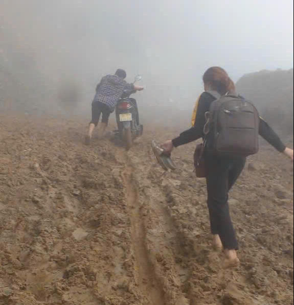 thầy dạy văn - Ảnh 1.