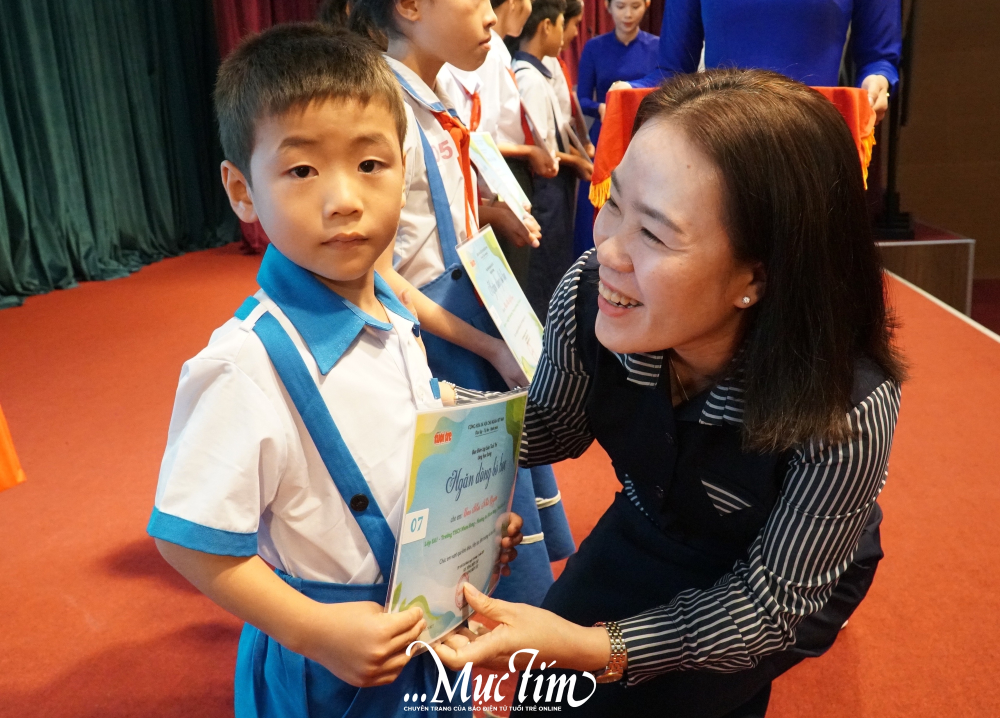 Học bổng Vì tương lai Việt Nam: những mầm xanh vẫn kiên cường giữa bão giông - Ảnh 11.