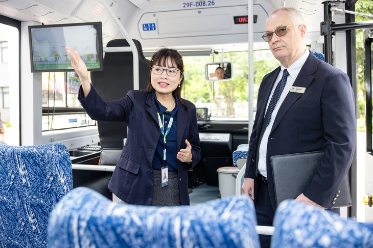 Vietnam launches first specialized electric school bus- Ảnh 4. Vietnam launches first specialized electric school bus- Ảnh 4.