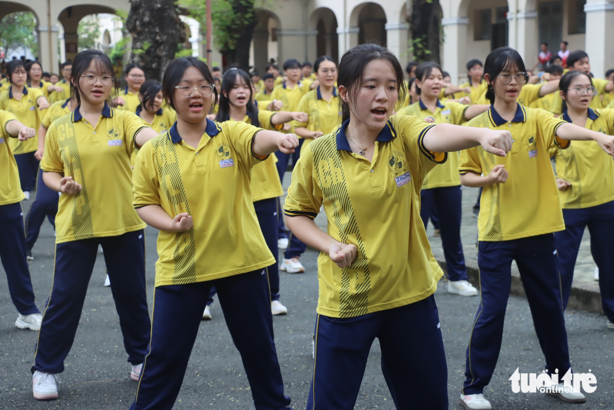 2 triệu học sinh TP.HCM đồng diễn vovinam xác lập kỷ lục - Ảnh 1.