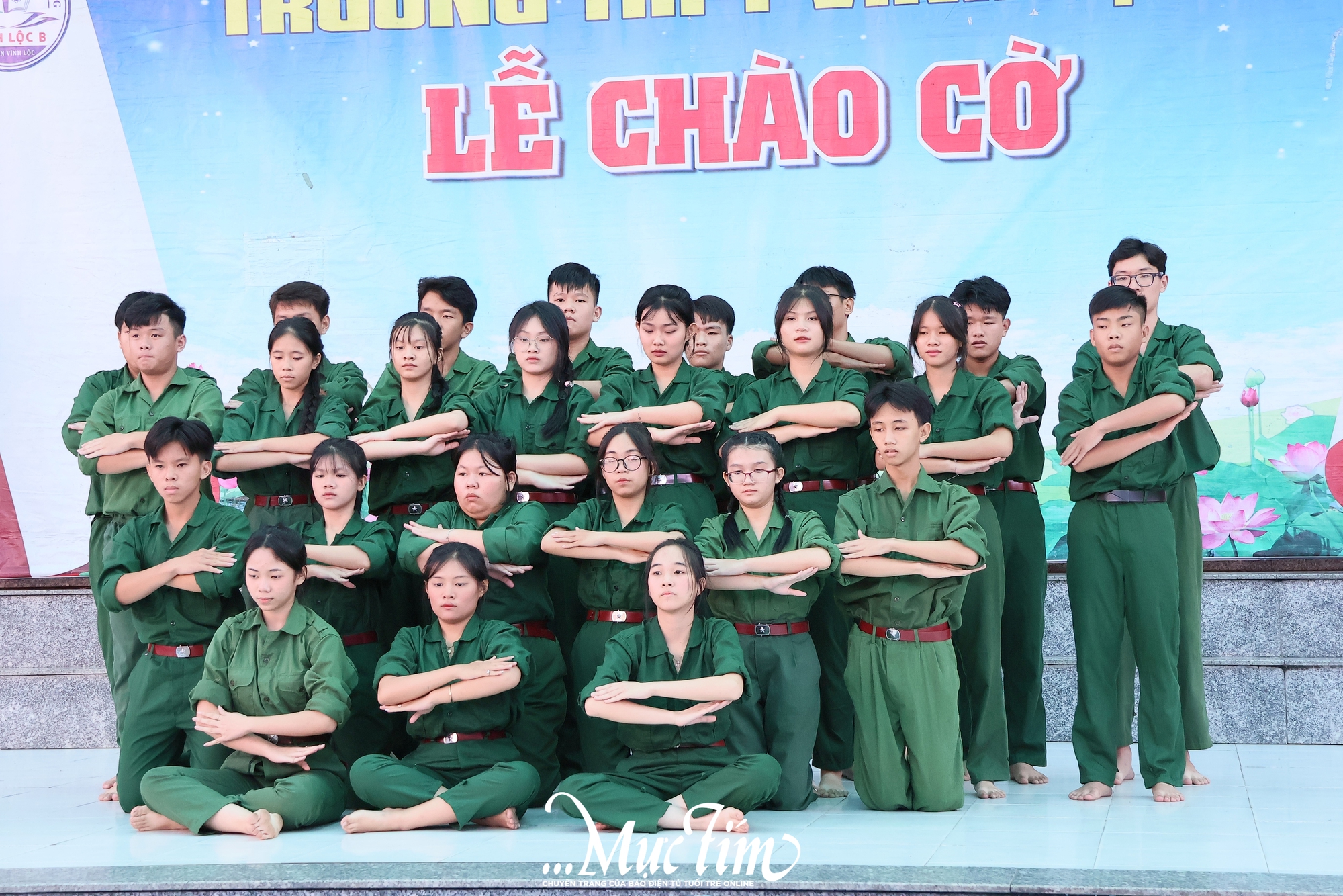 Đi tìm quán quân hội thi văn nghệ mừng 20-11 của Trường THPT Vĩnh Lộc B- Ảnh 6.