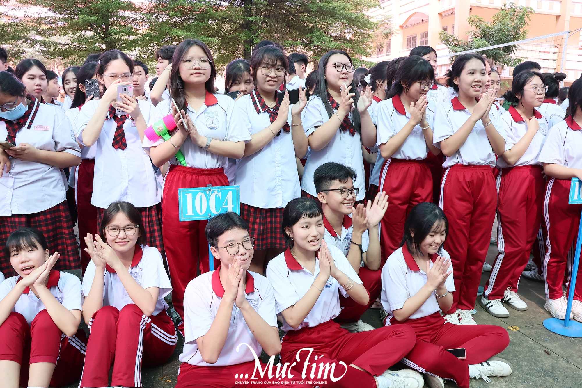 Đi tìm quán quân hội thi văn nghệ mừng 20-11 của Trường THPT Vĩnh Lộc B- Ảnh 14.