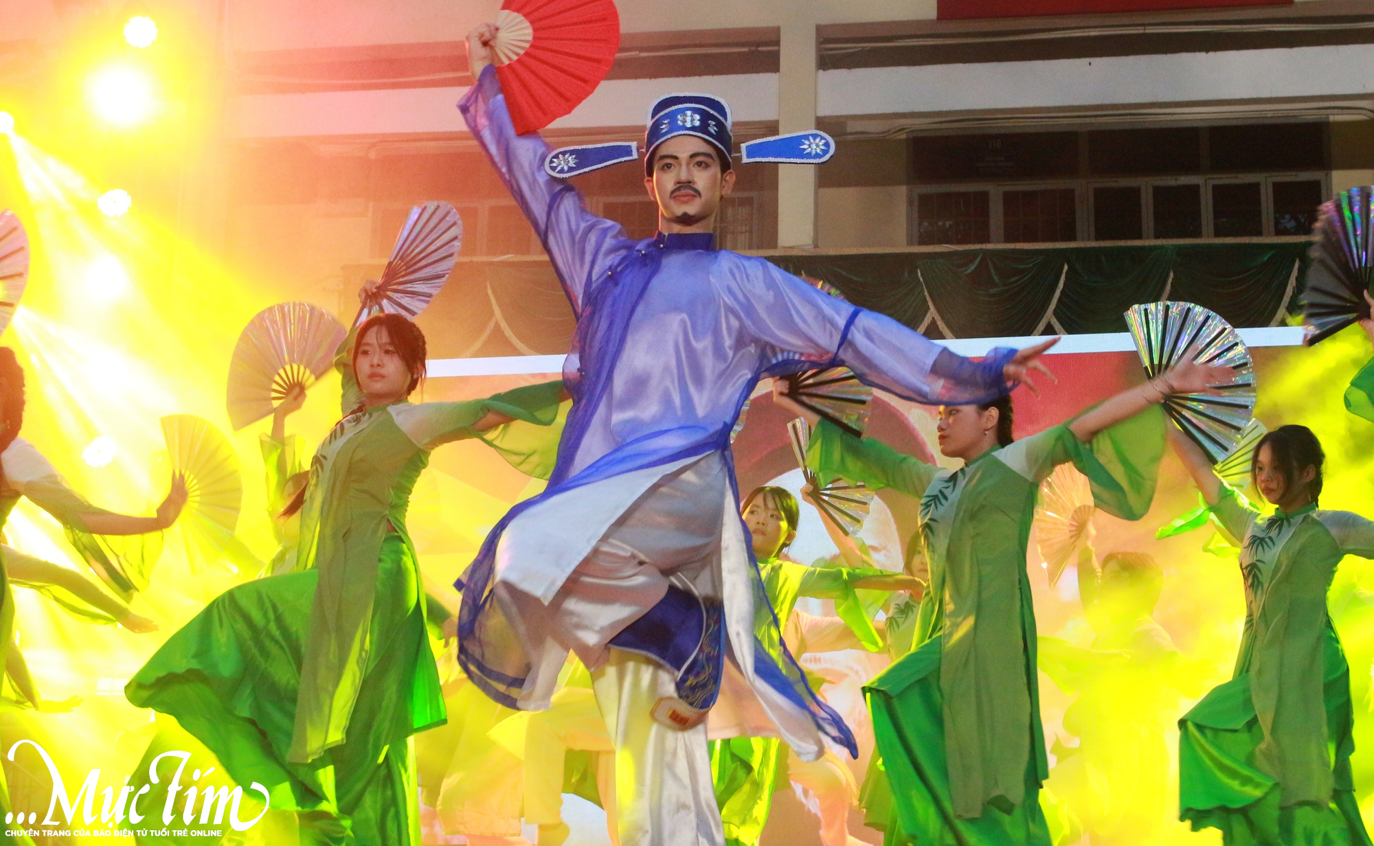 Teen Trường THPT Nguyễn Công Trứ hát vang giai điệu 'Tự hào trường tôi' - Ảnh 4.