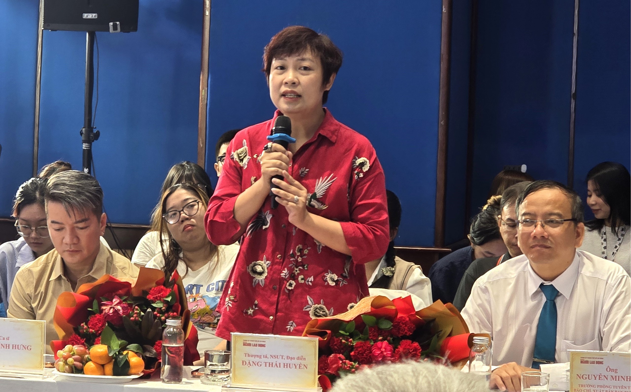 Mưa đỏ được 'mổ xẻ' trong tọa đàm về phát triển công nghiệp văn hóa VN - Ảnh 1. công nghiệp văn hóa - Ảnh 1.