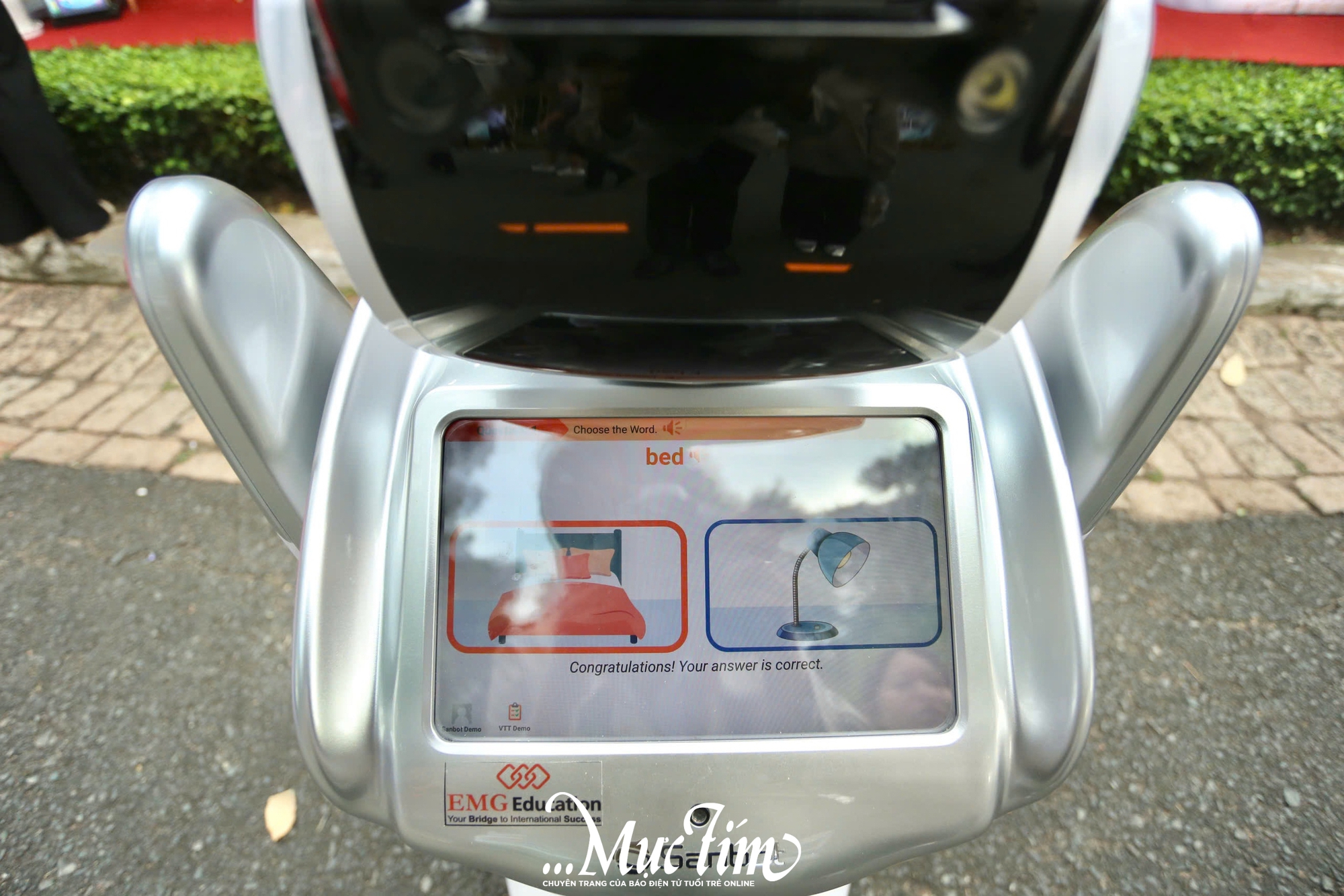 Học sinh thành phố khoe tài sáng tạo tại triển lãm 50 năm ngành giáo dục TP.HCM - Ảnh 13.