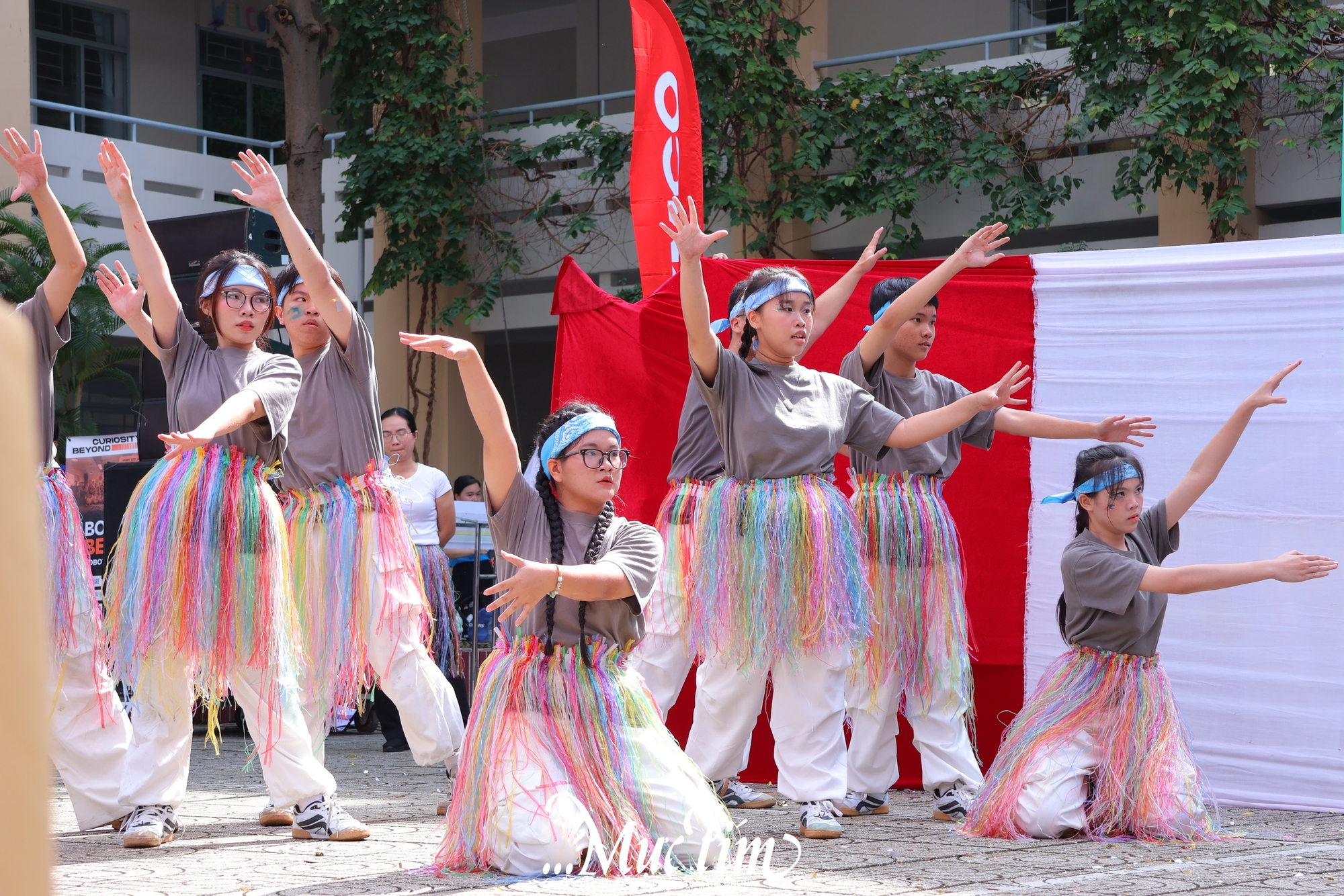 Trường THPT Đào Sơn Tây đoạt giải nhất cuộc thi 'Vũ điệu thanh xuân'- Ảnh 4.