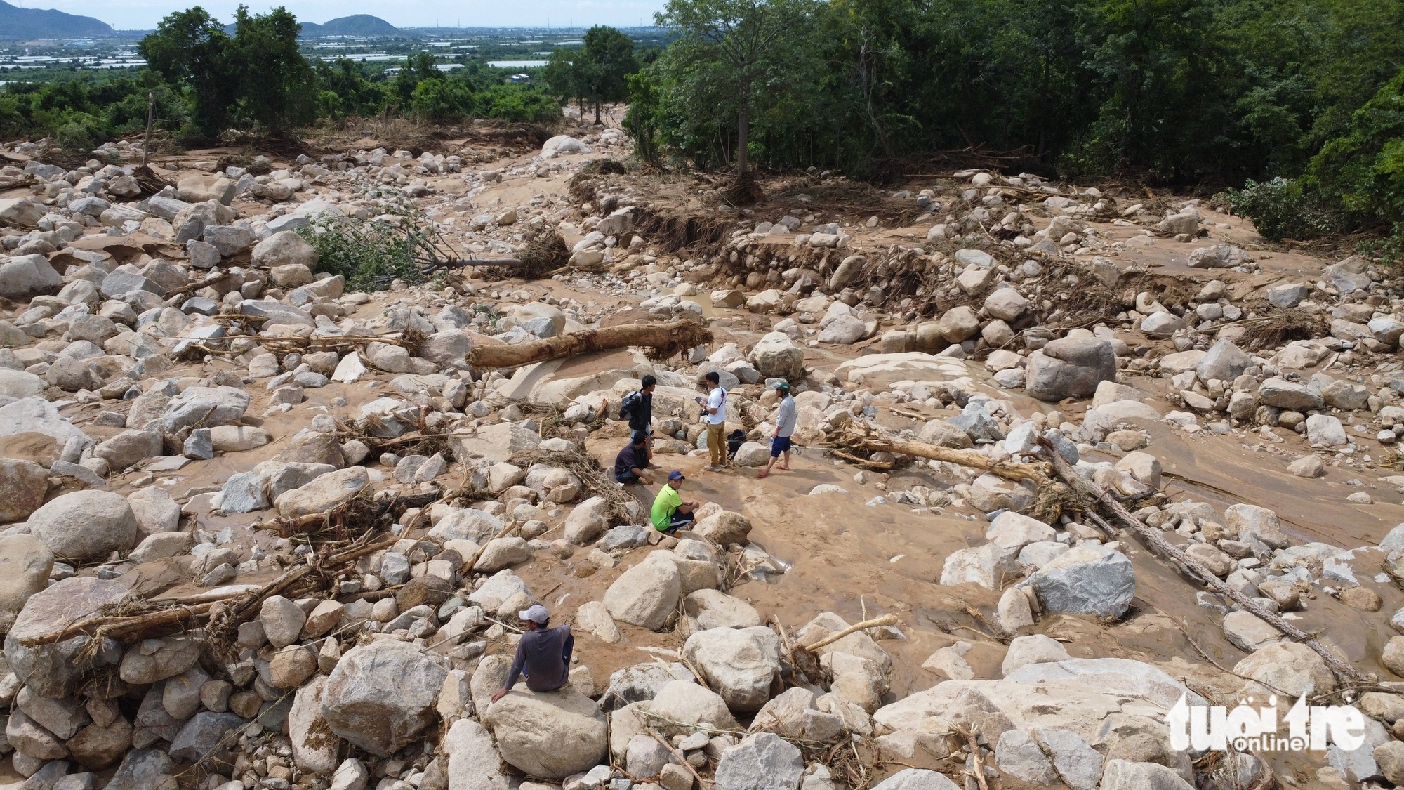 hồ chứa nước - Ảnh 3.