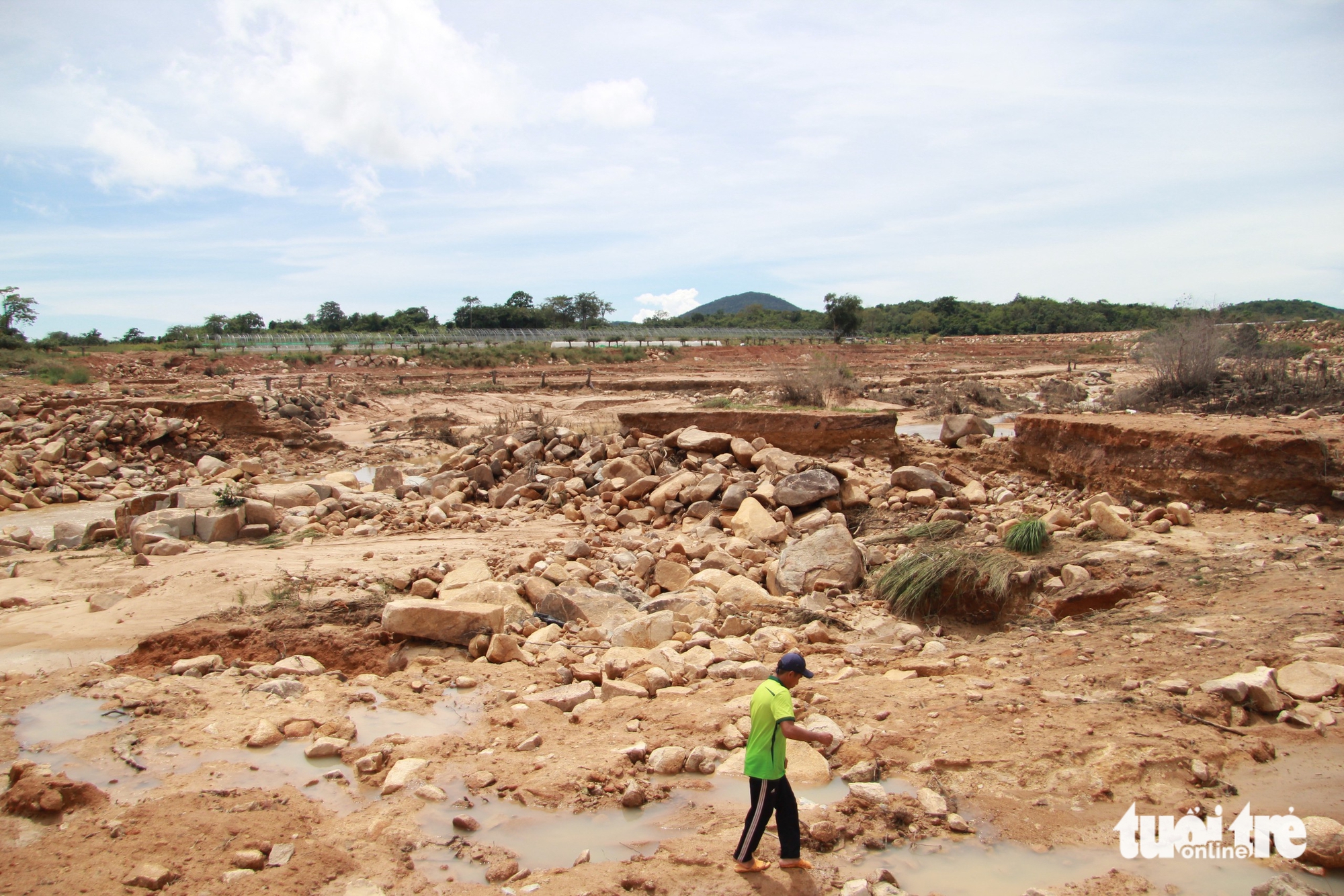 hồ chứa nước - Ảnh 8.